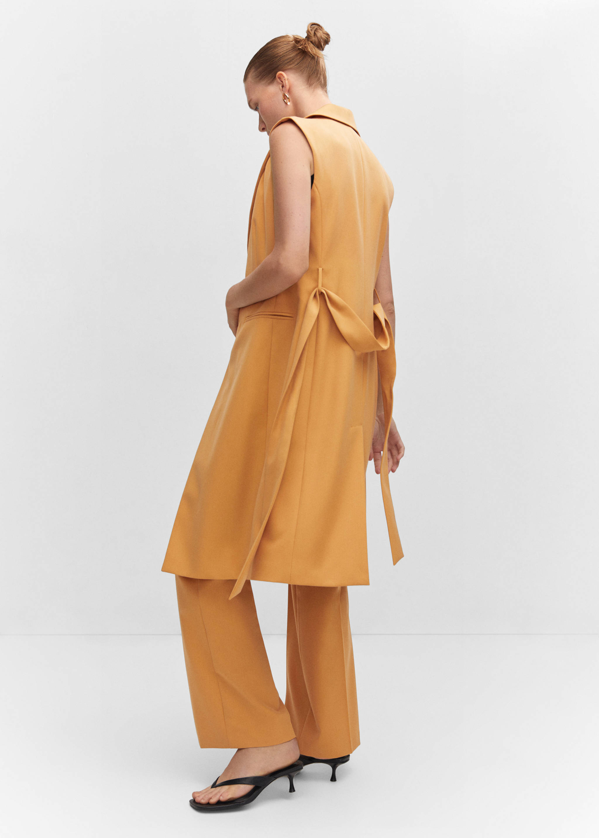 Прямые брюки с защипами - Деталь изделия 2