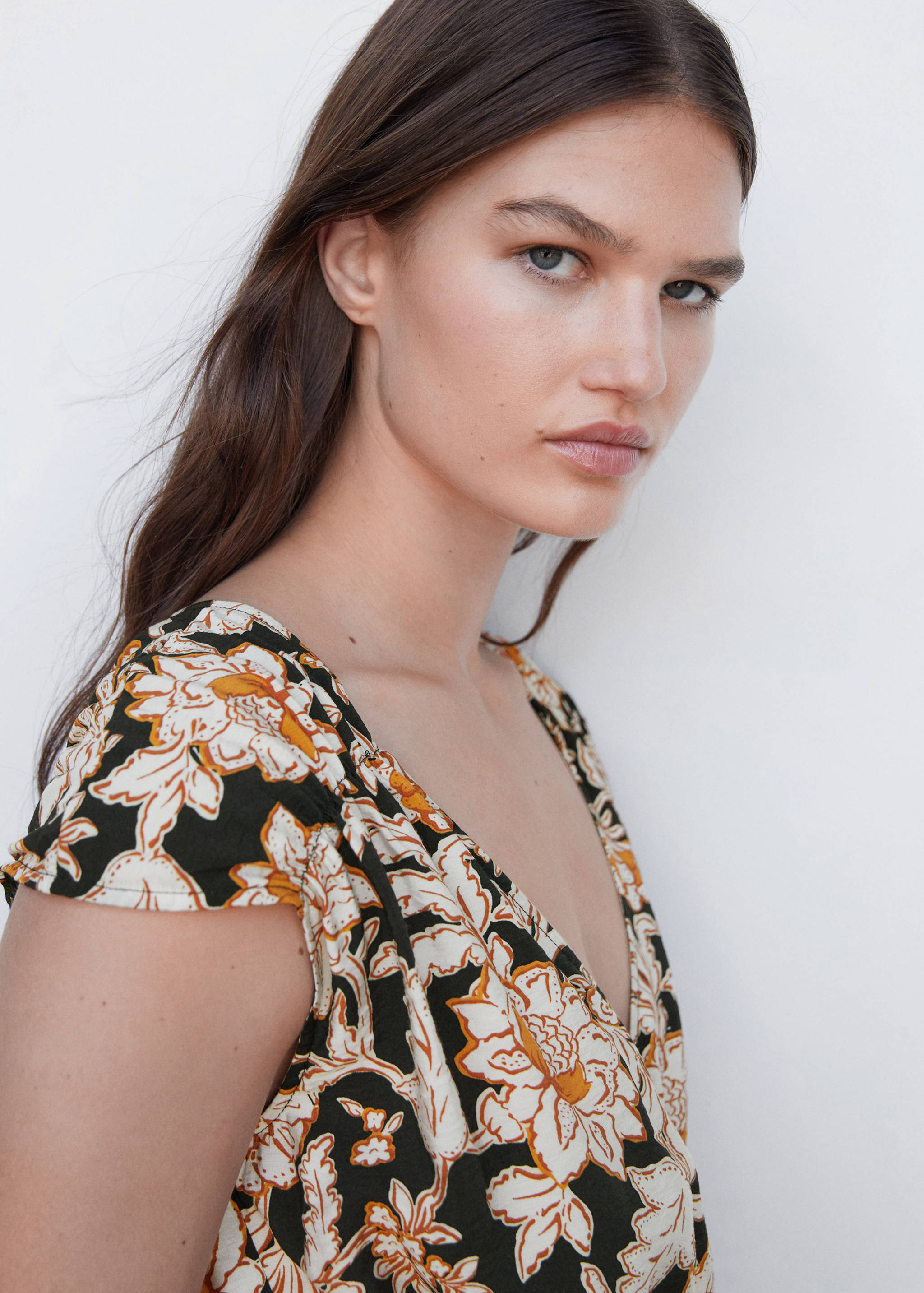 Robe cache-cœur à fleurs - Détail de l'article 1