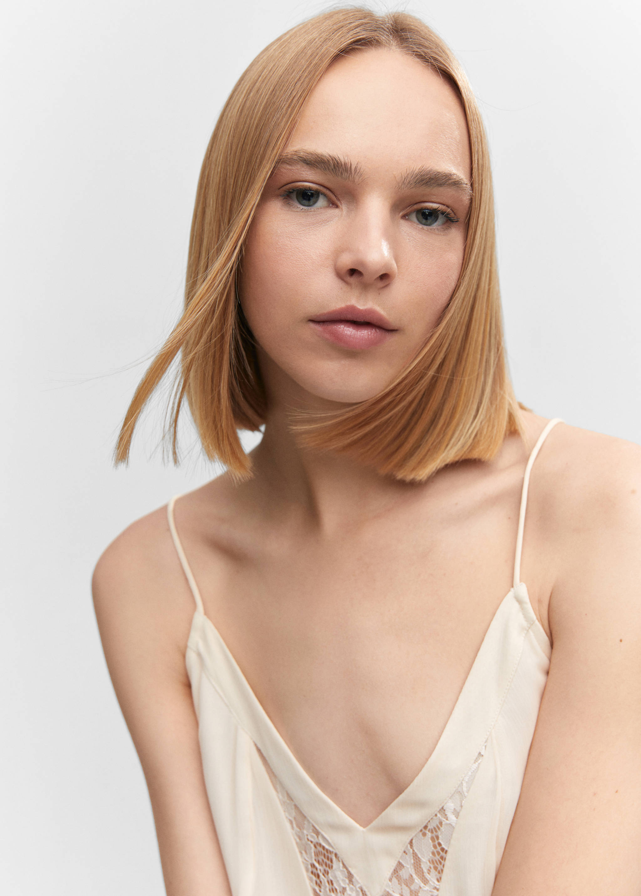 Lace camisole dress - Details of the article 1