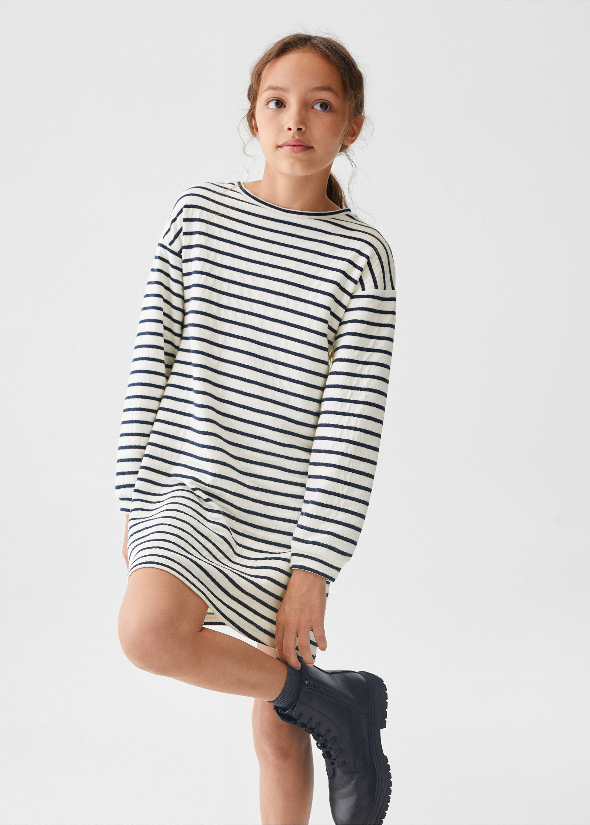 Striped dress - Details of the article 2, Navy. Ref: 57044404-00.