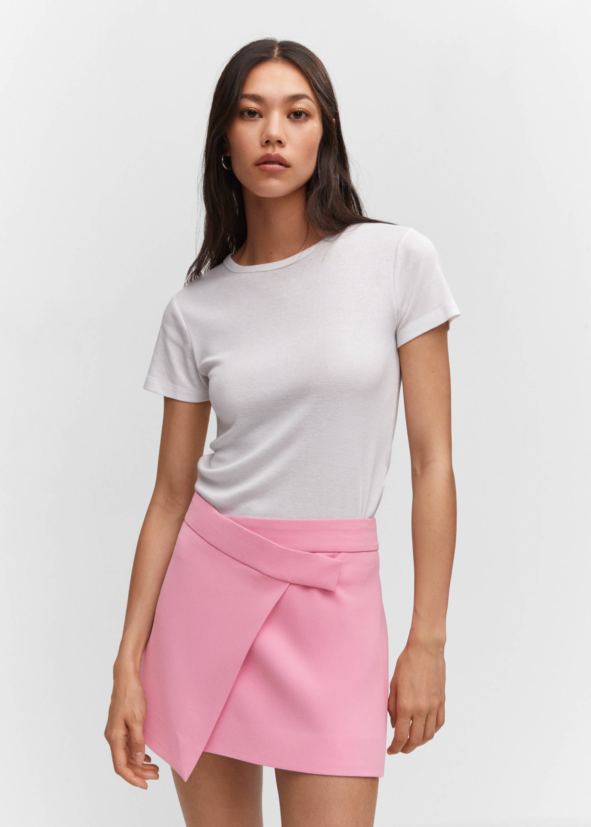 تنورة قصيرة ملفوفة - رؤية وسط