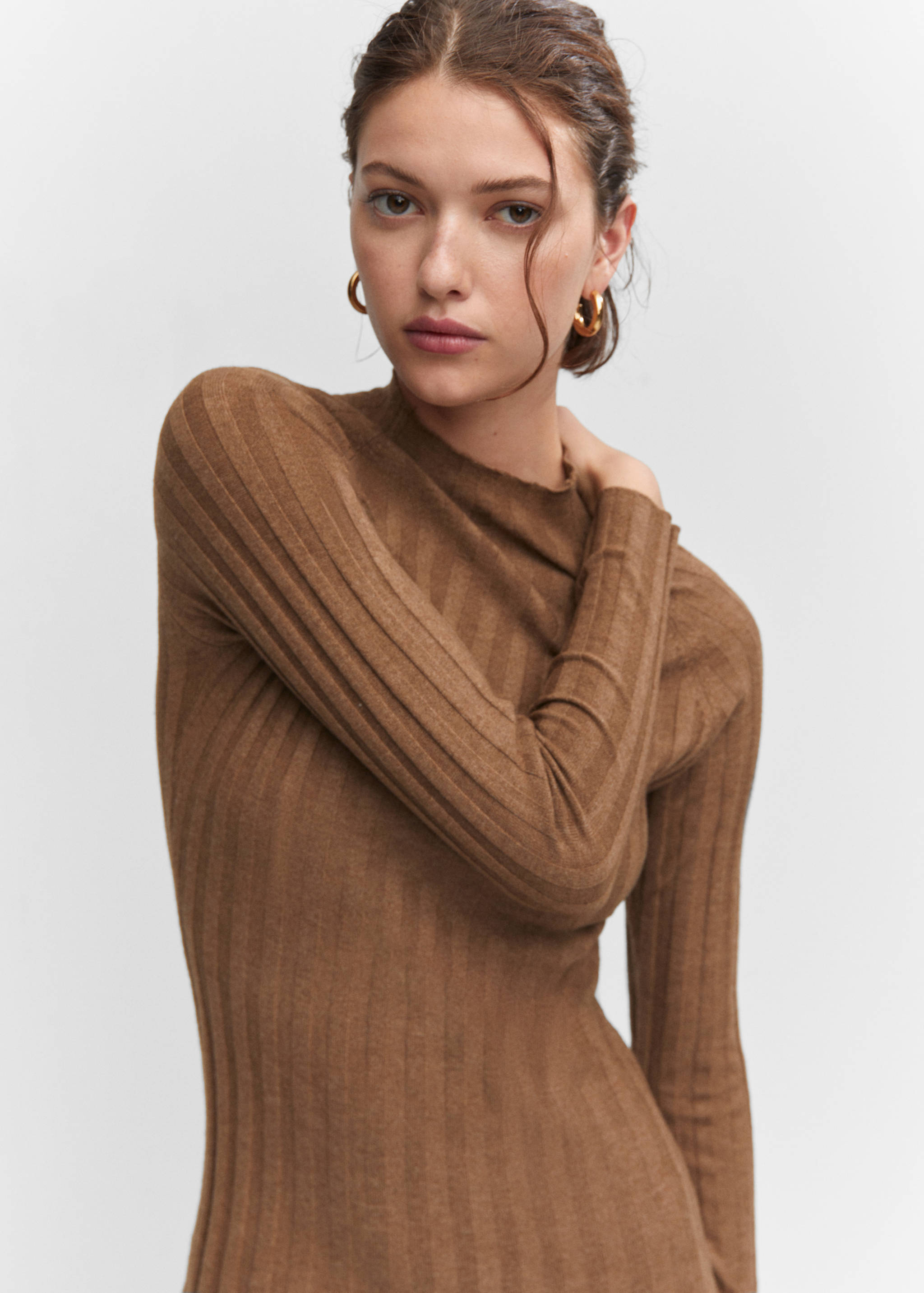 Robe maille côtelée col montant - Détail de l'article 1