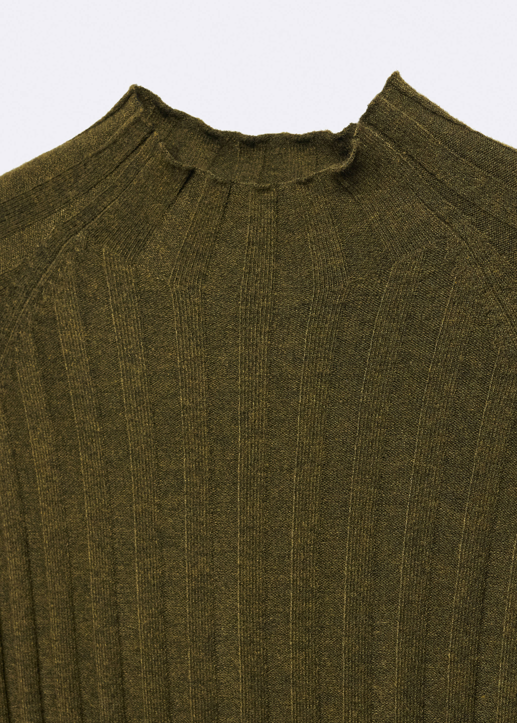 Robe maille côtelée col montant - Détail de l'article 8