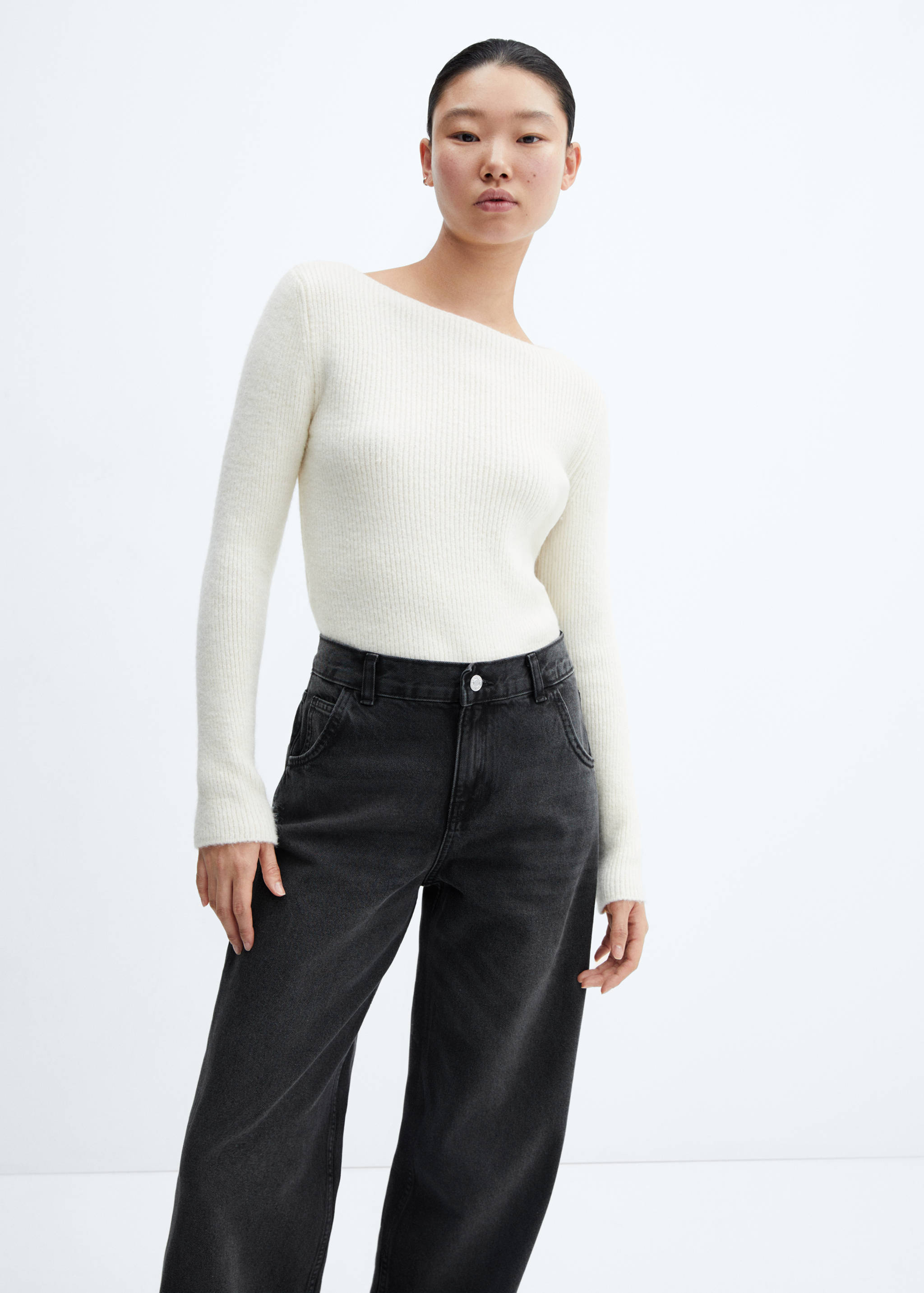 Low-rise wideleg jeans - Details of the article 1