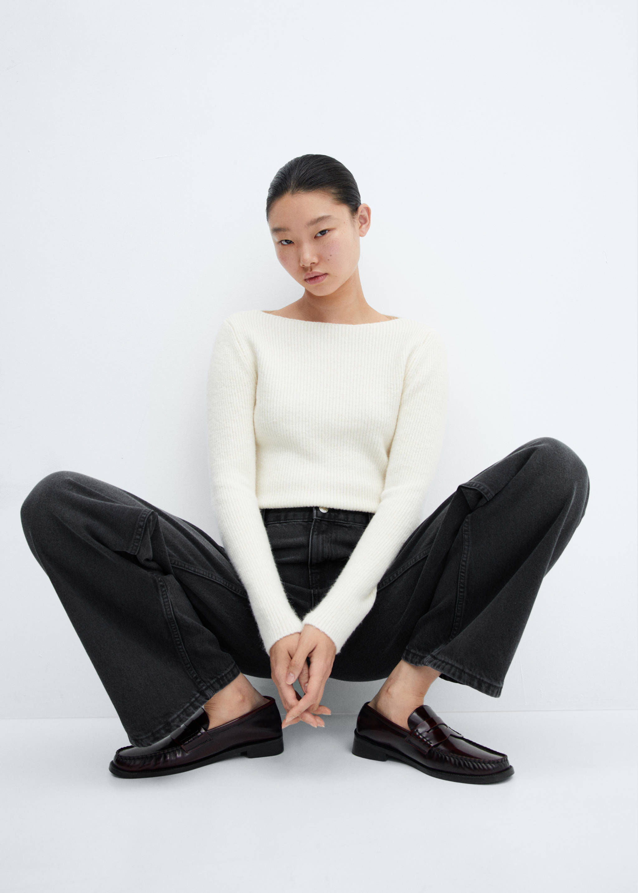 Low-rise wideleg jeans - Details of the article 2