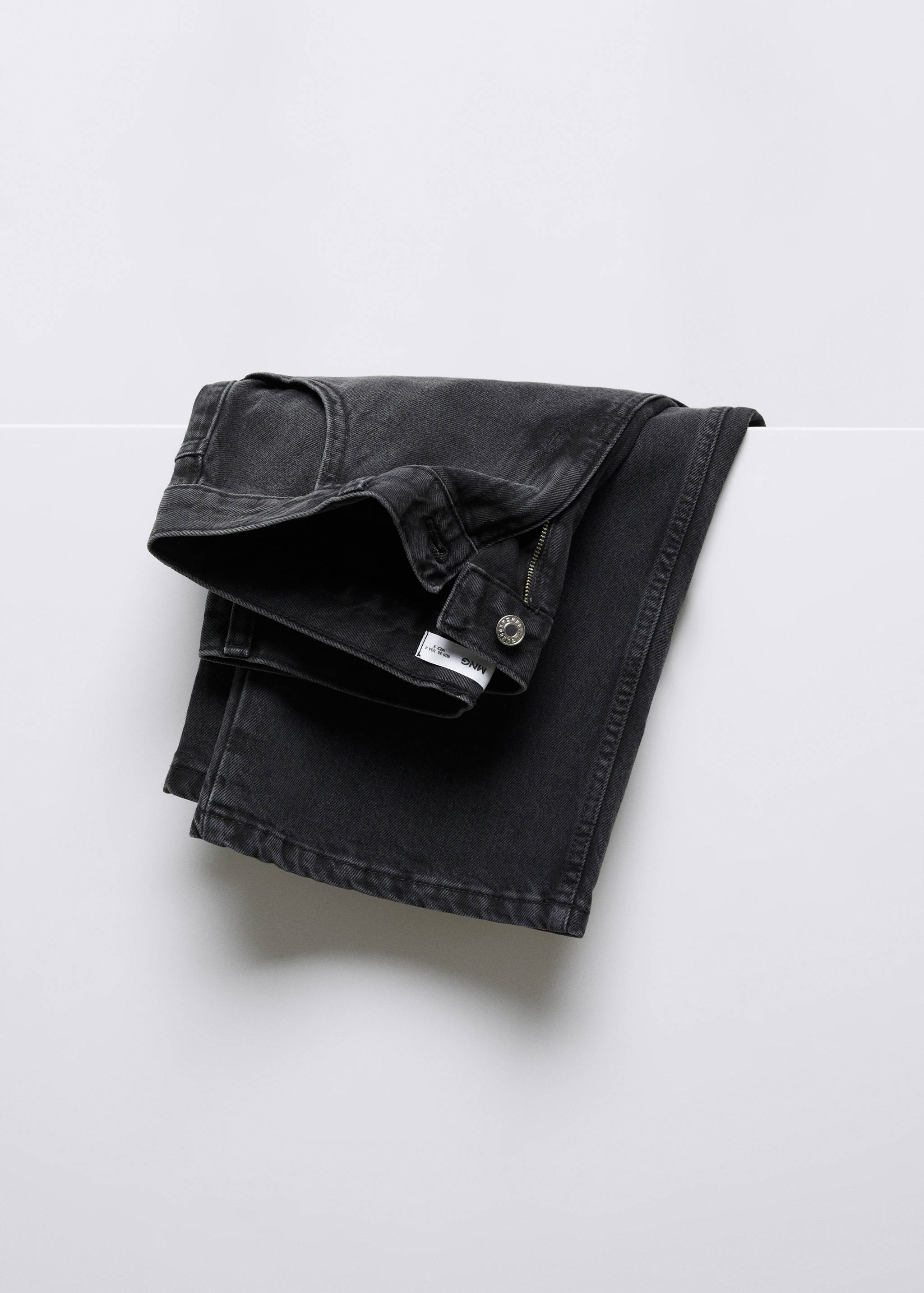 Low-rise wideleg jeans - Details of the article 8