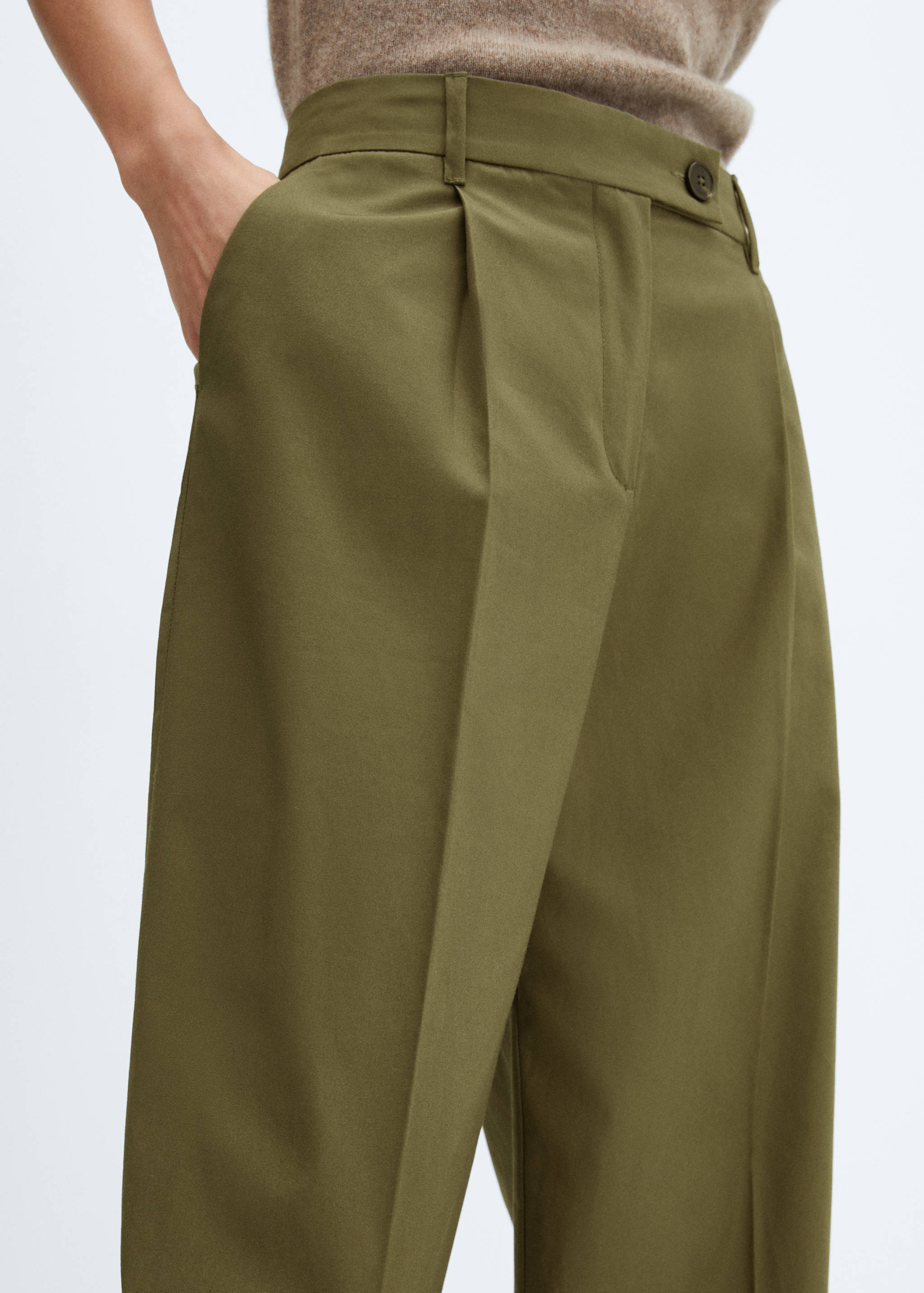 Wide leg pleated trousers - Details of the article 6