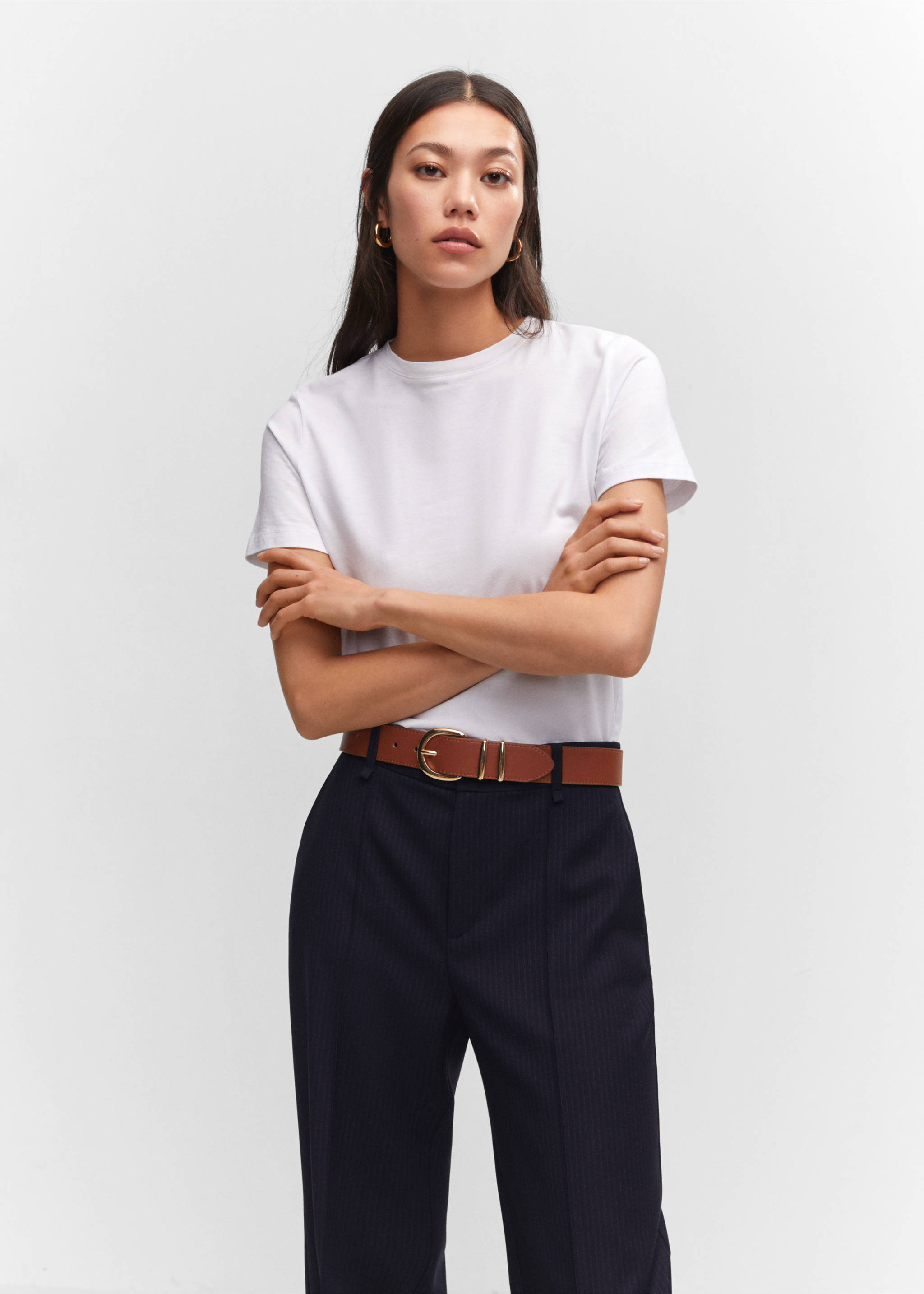 Straight striped trousers - Details of the article 1, Navy. Ref: 57045980-00.
