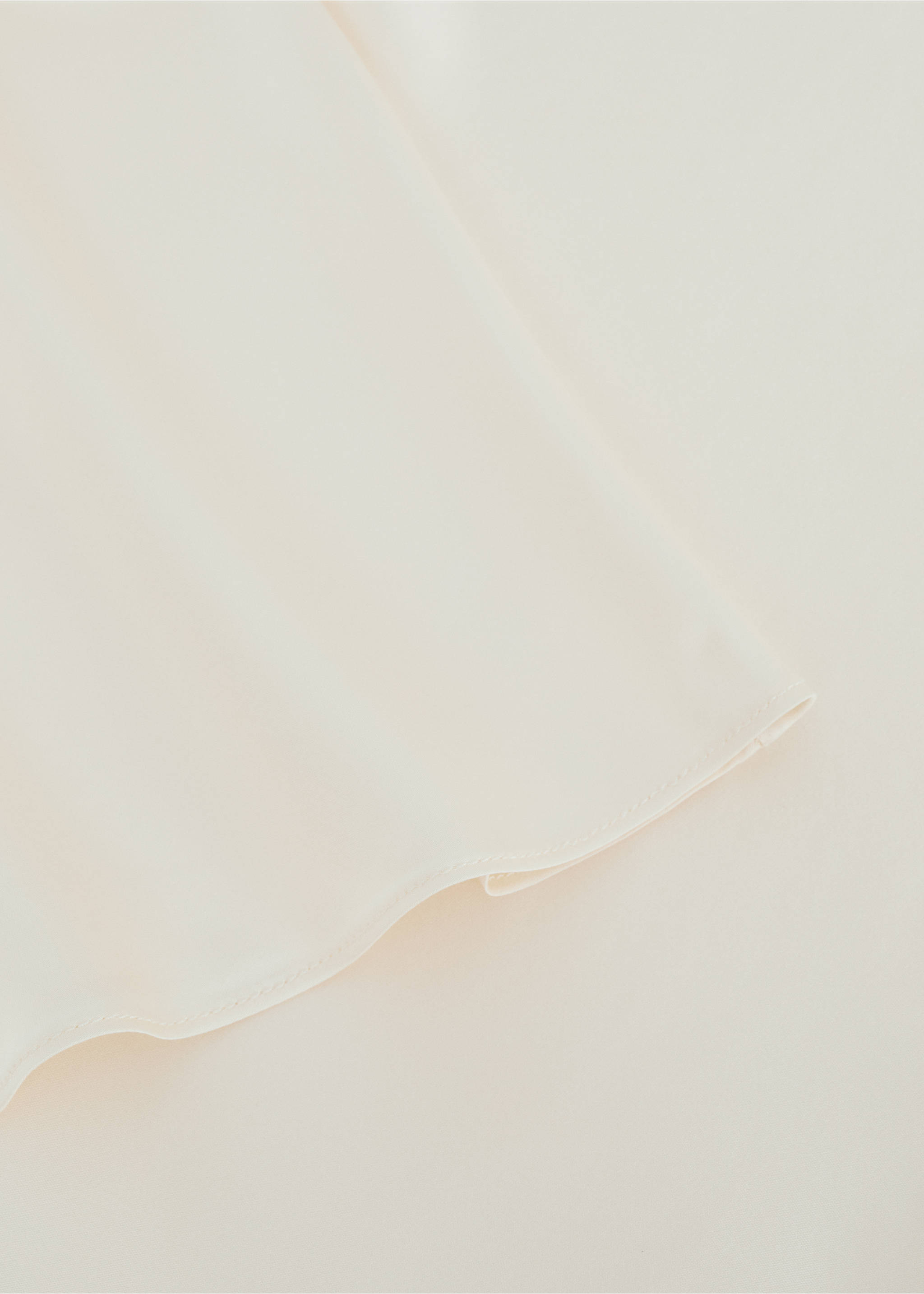 Extra-long satin skirt - Details of the article 8, Ecru. Ref: 57046016-00.