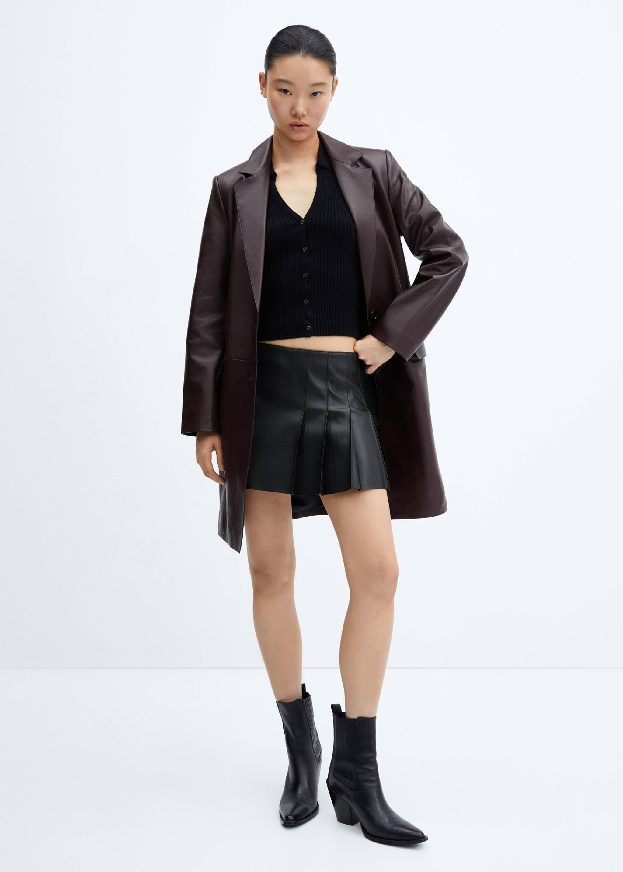 Faux-leather pleated mini-skirt - General plane
