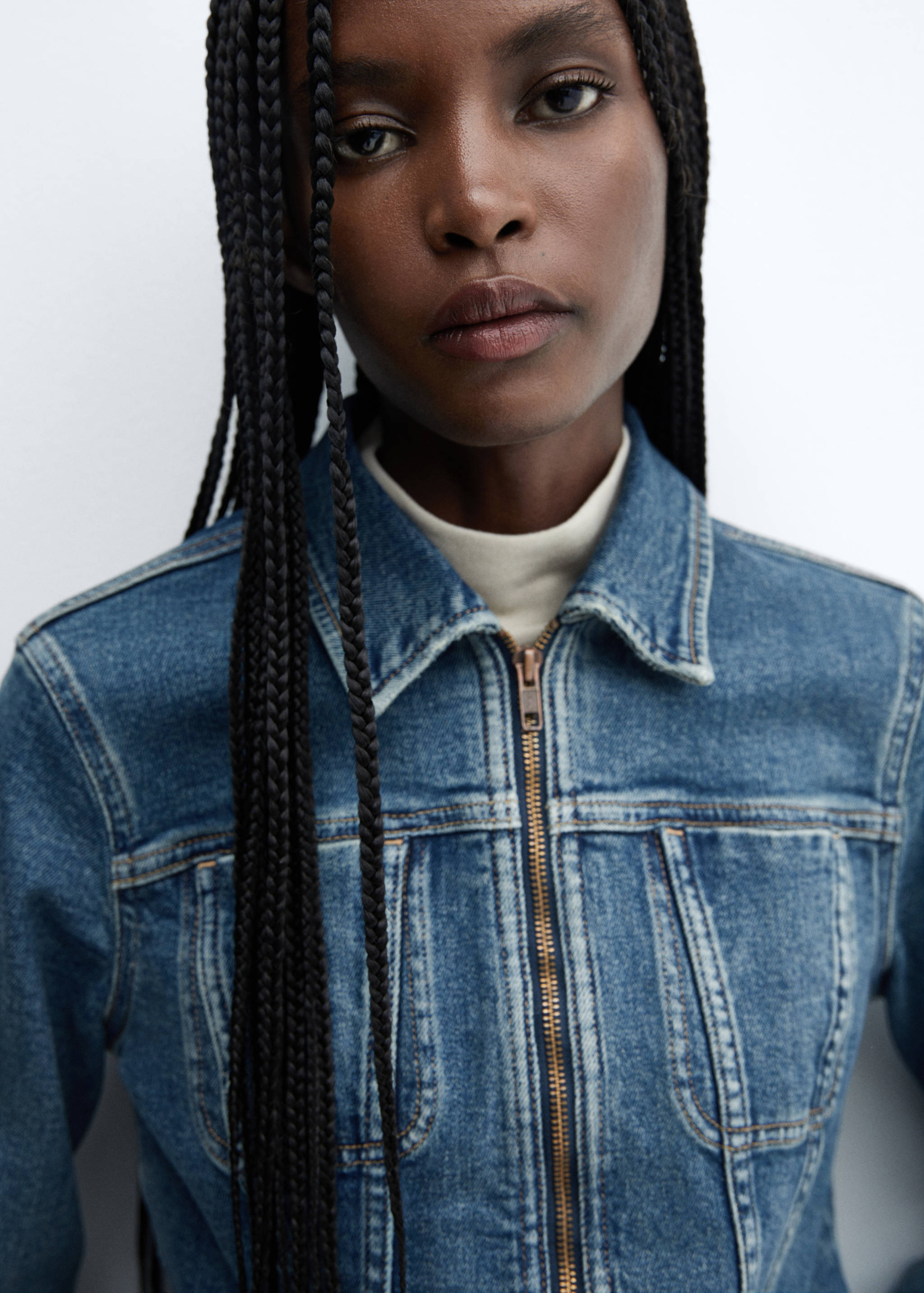 Denim jacket with shearling collar - Details of the article 1