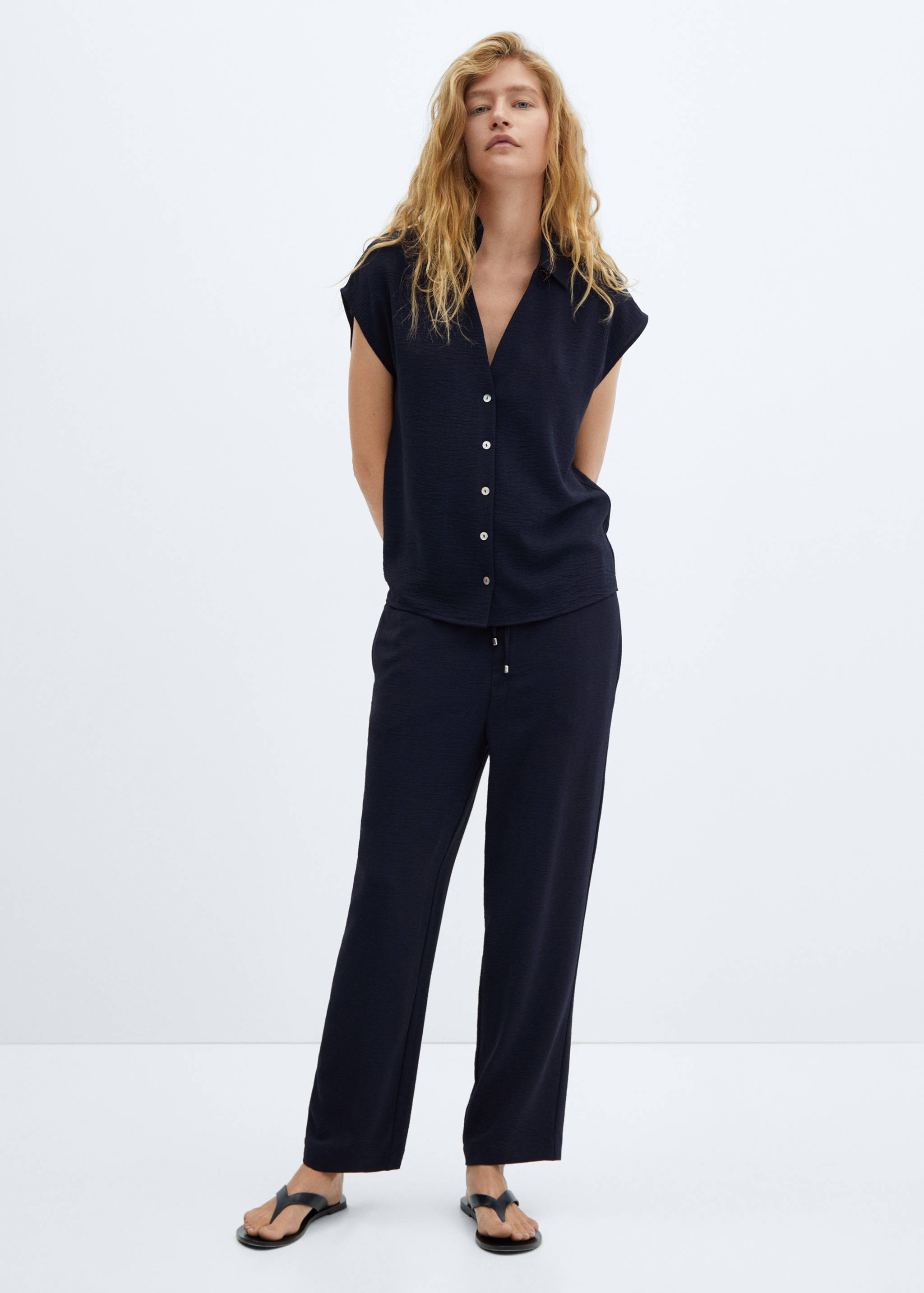 Flowy jogger trousers - General plane