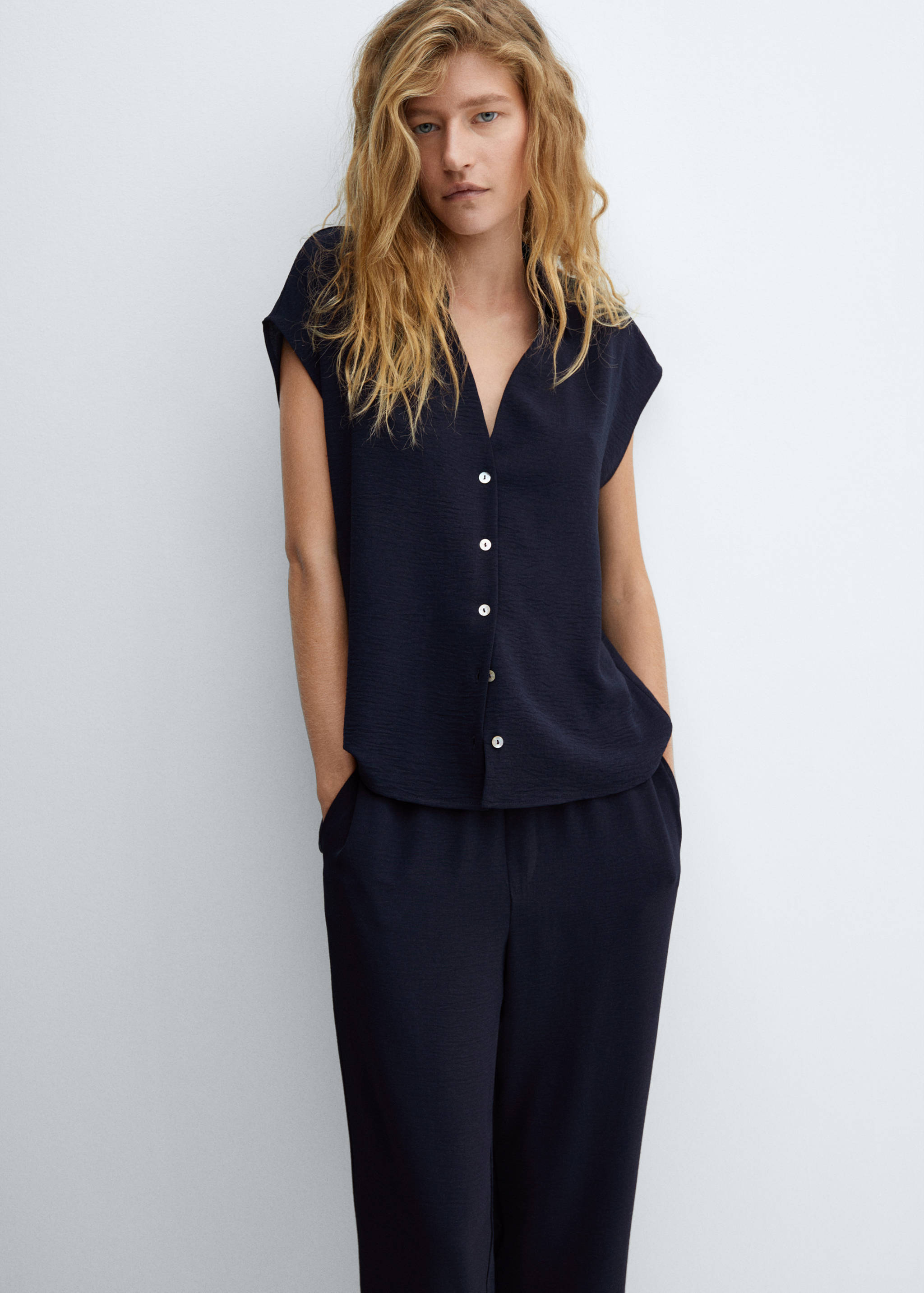 Flowy jogger trousers - Details of the article 1