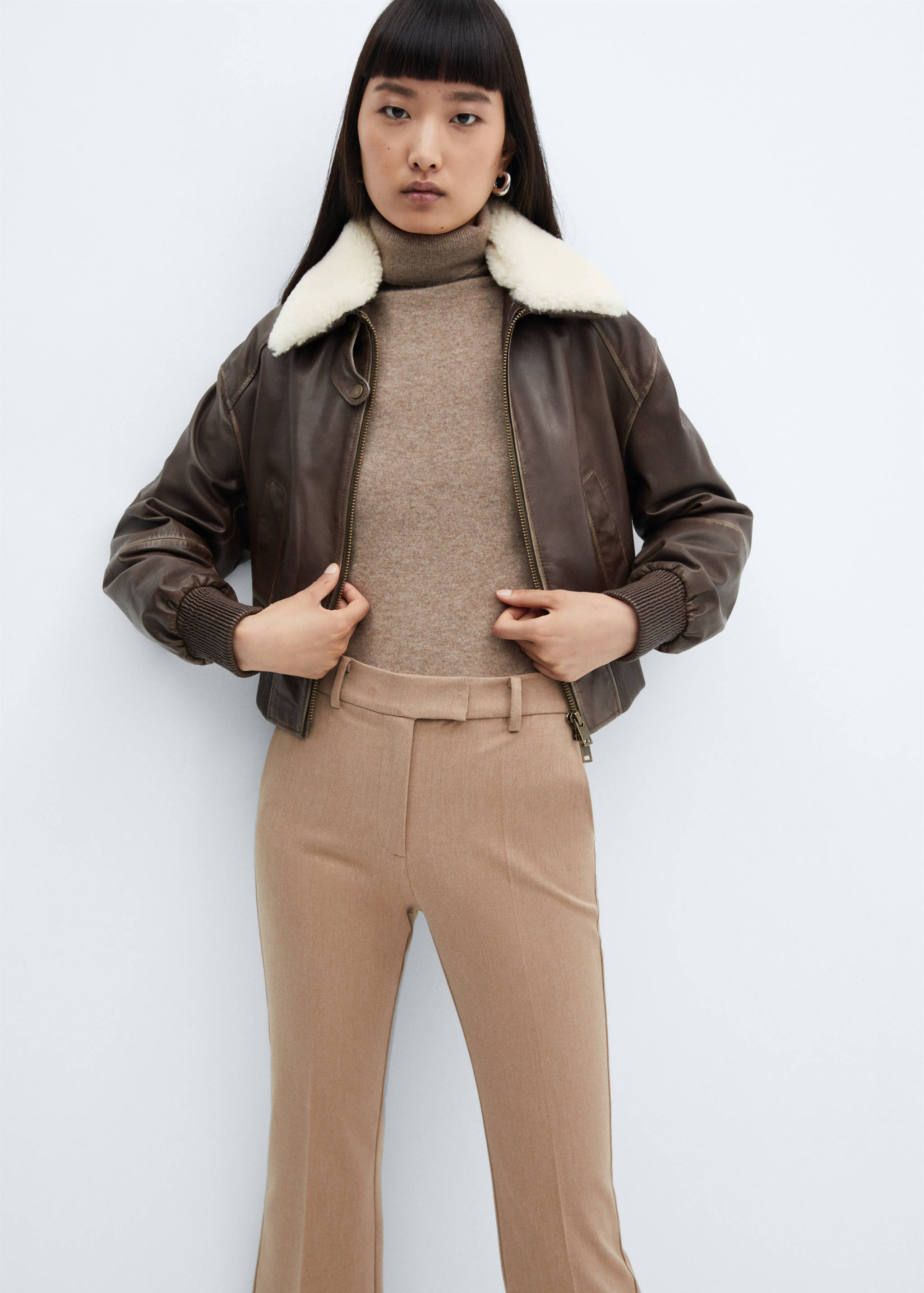 七分喇叭裤 - null