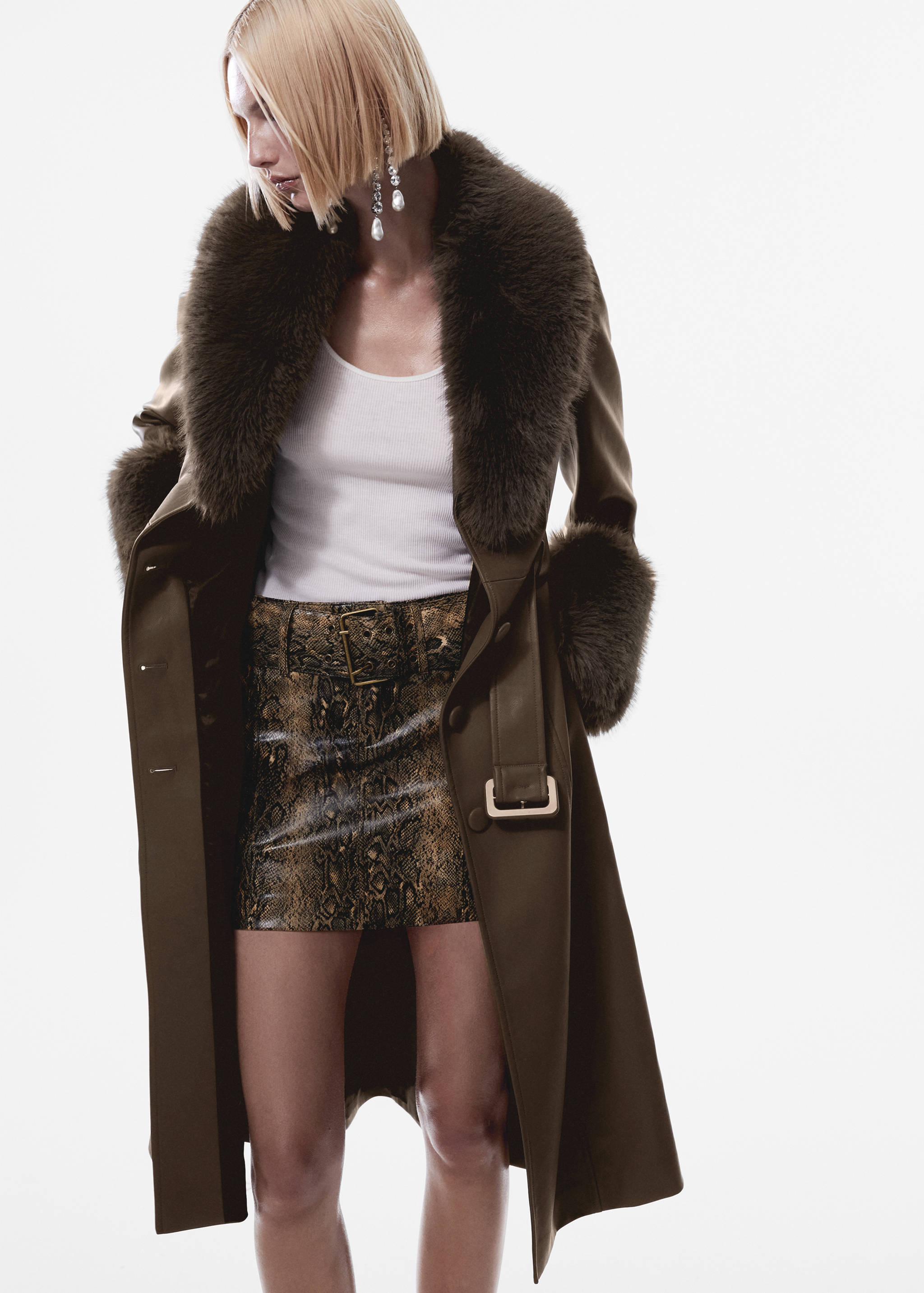 Faux-leather coat with fur-effect trim - Details of the article 1