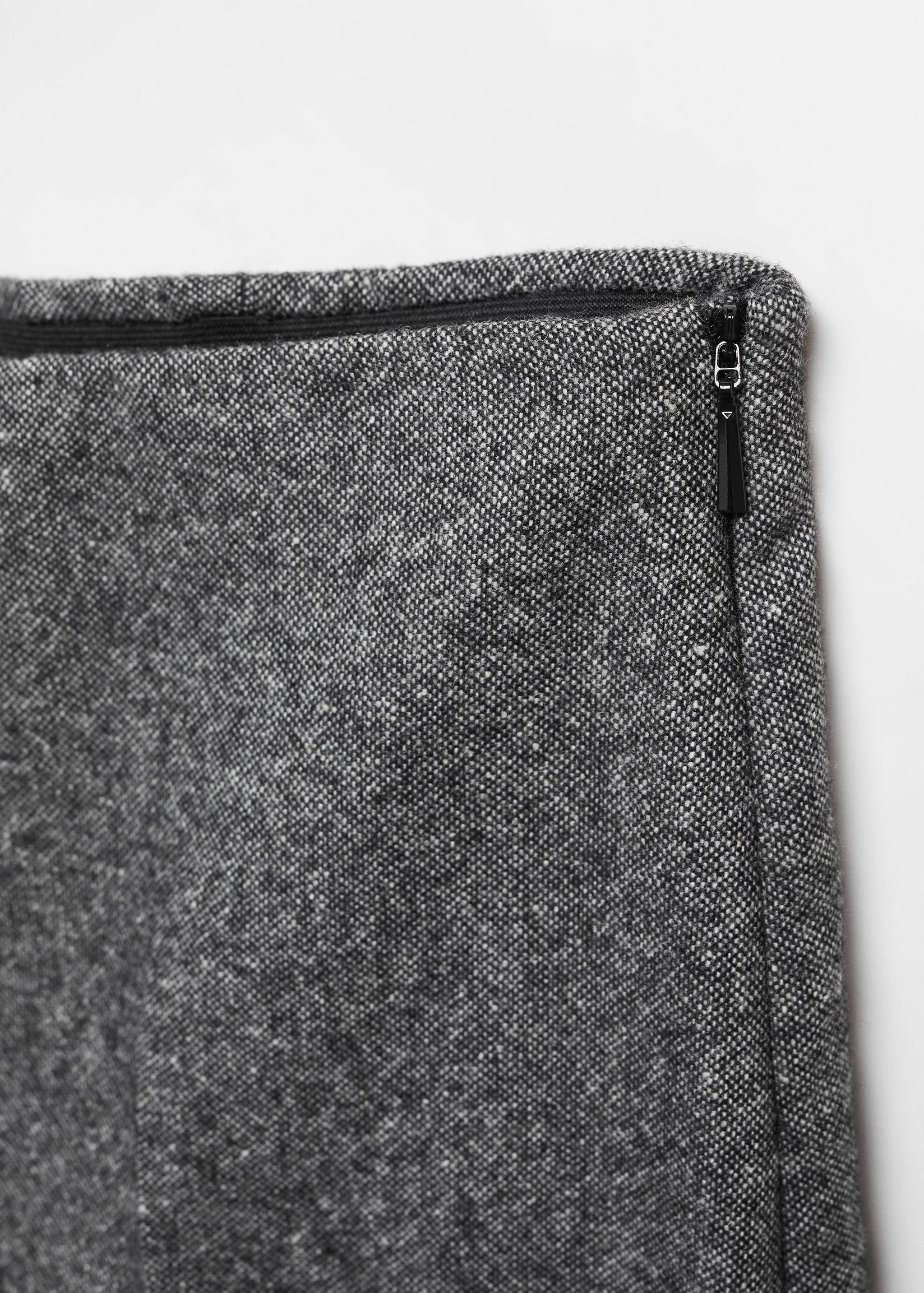 Wool suit trousers - Details of the article 8