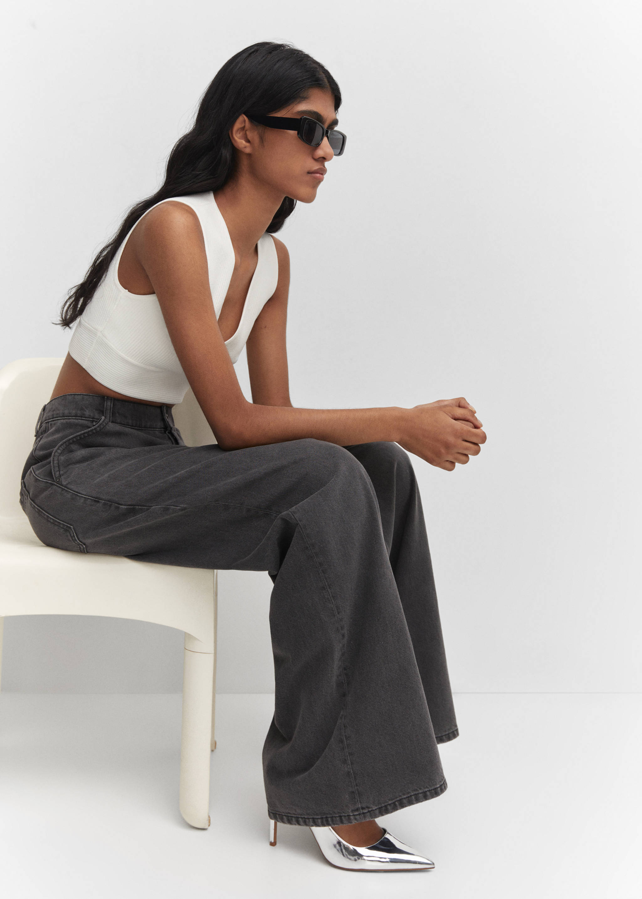 Zapato tacón asimétrico - Plano general