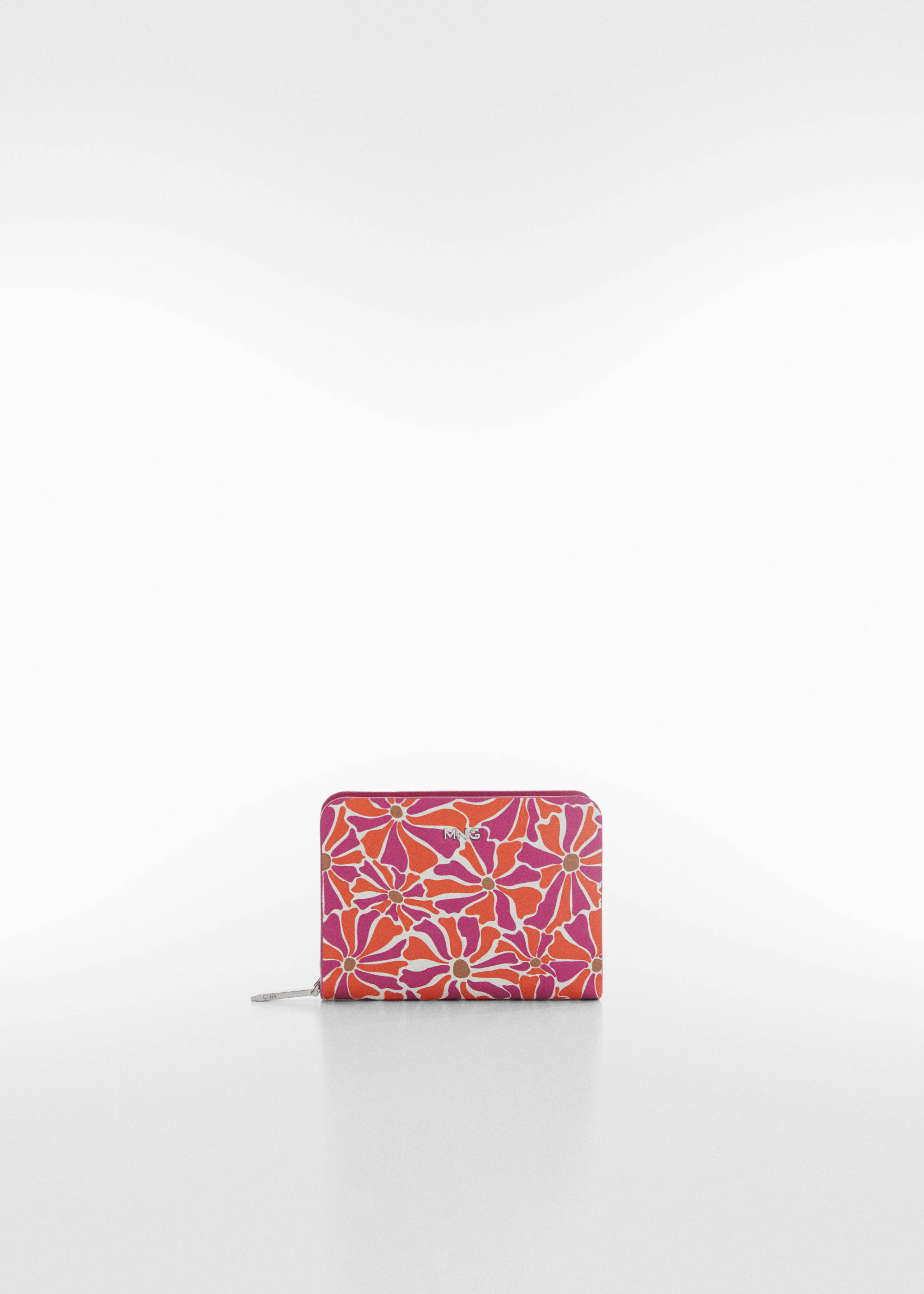 Textured wallet with embossed logo - Article without model