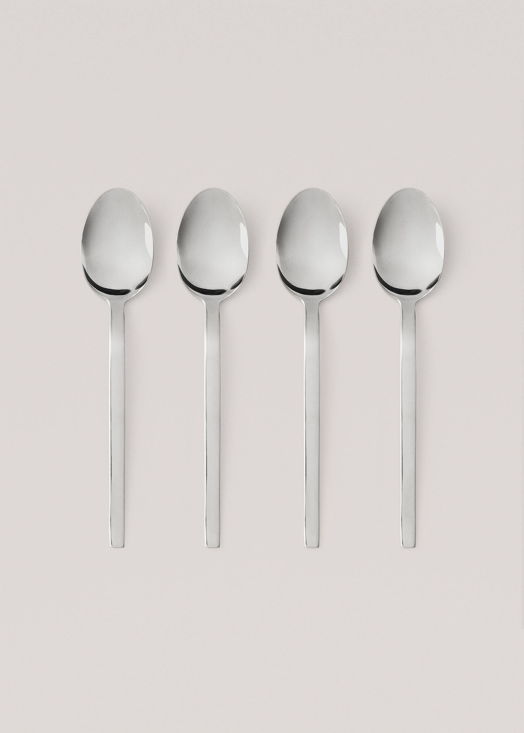Pack 4 cucharas 100% acero - Artículo sin modelo