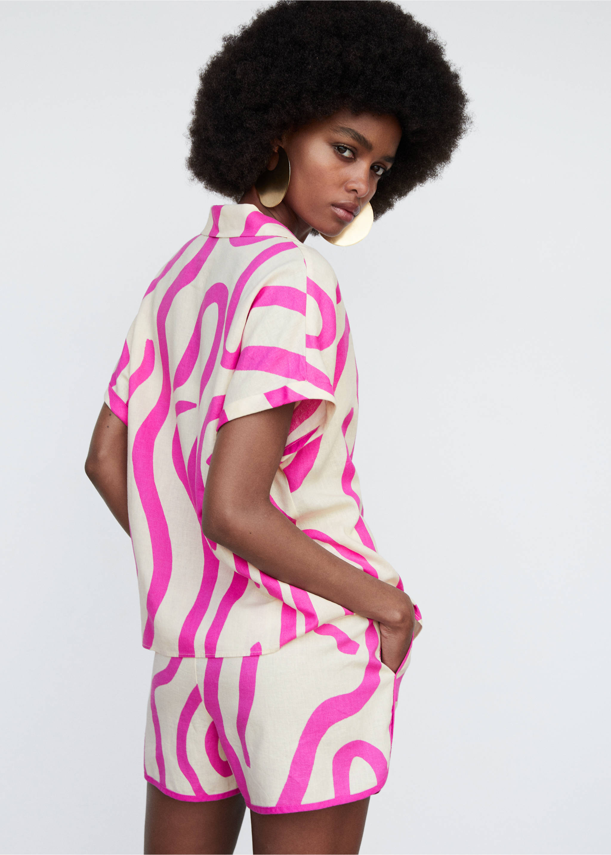 Chemise lin imprimée - Verso de l’article, Fuchsia. Ref: 57050199-00.
