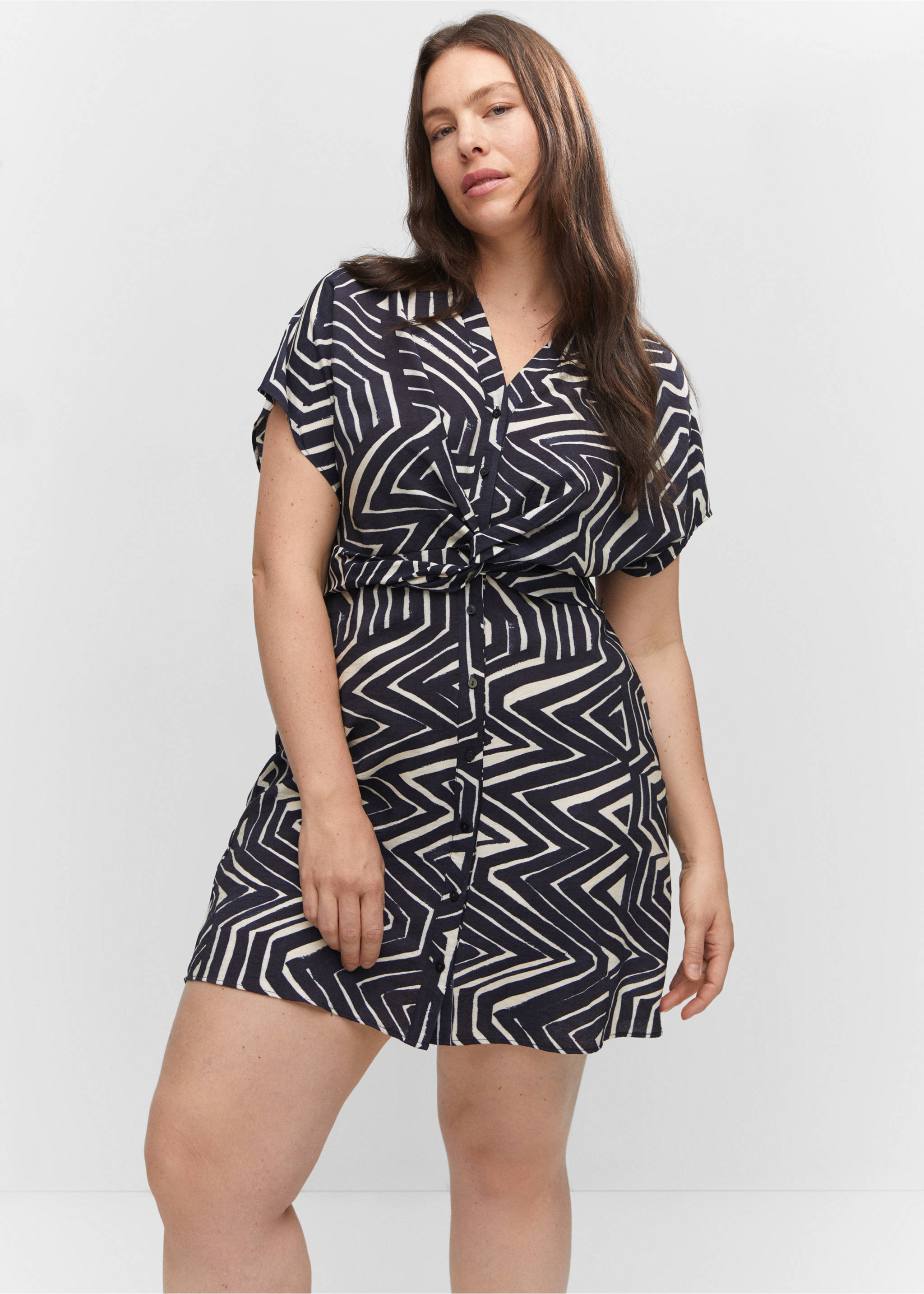Tropical shirt dress - Details of the article 5, Black. Ref: 57050249-00.