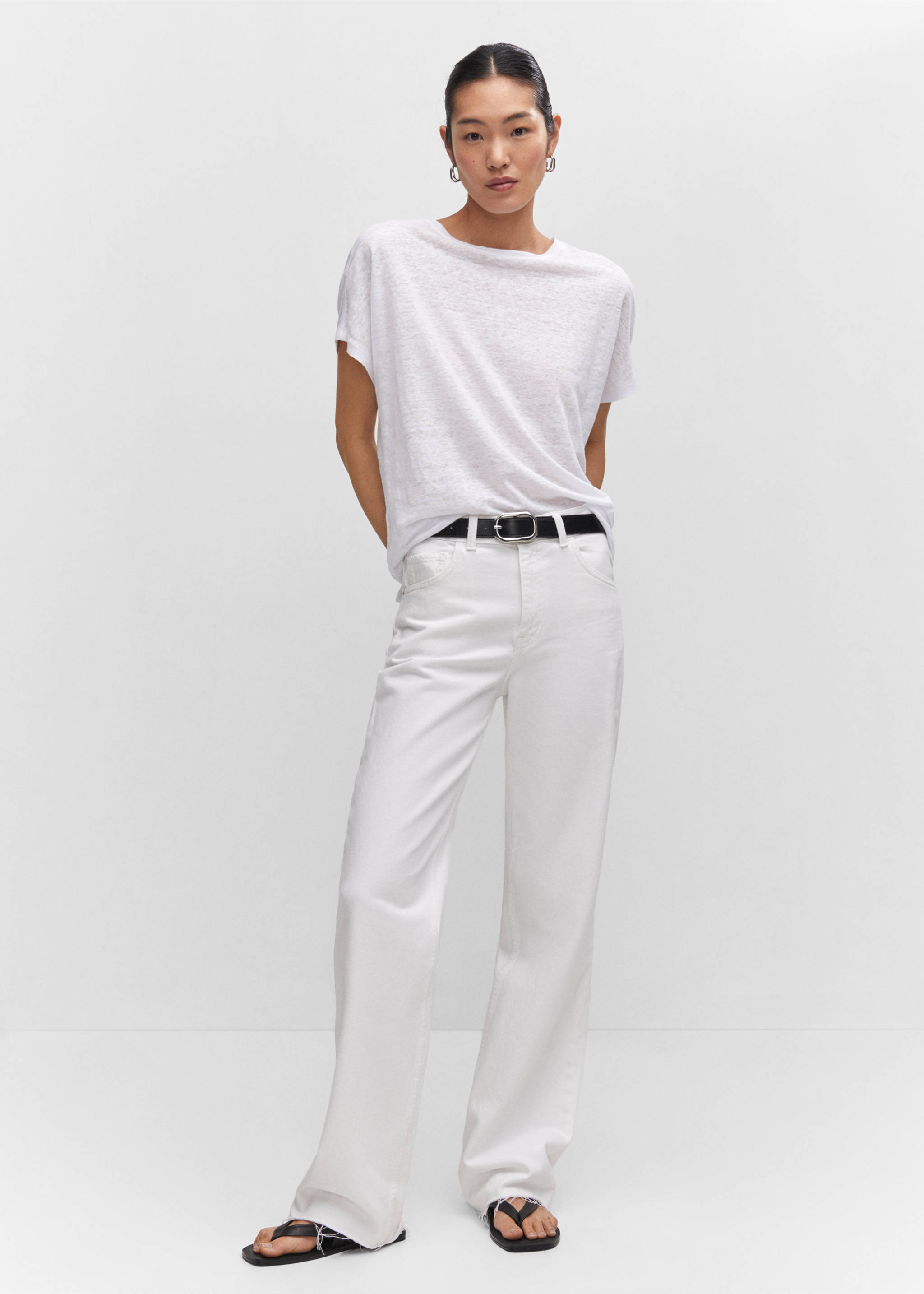 Oversized linen t-shirt - General plane, White. Ref: 57050262-00.