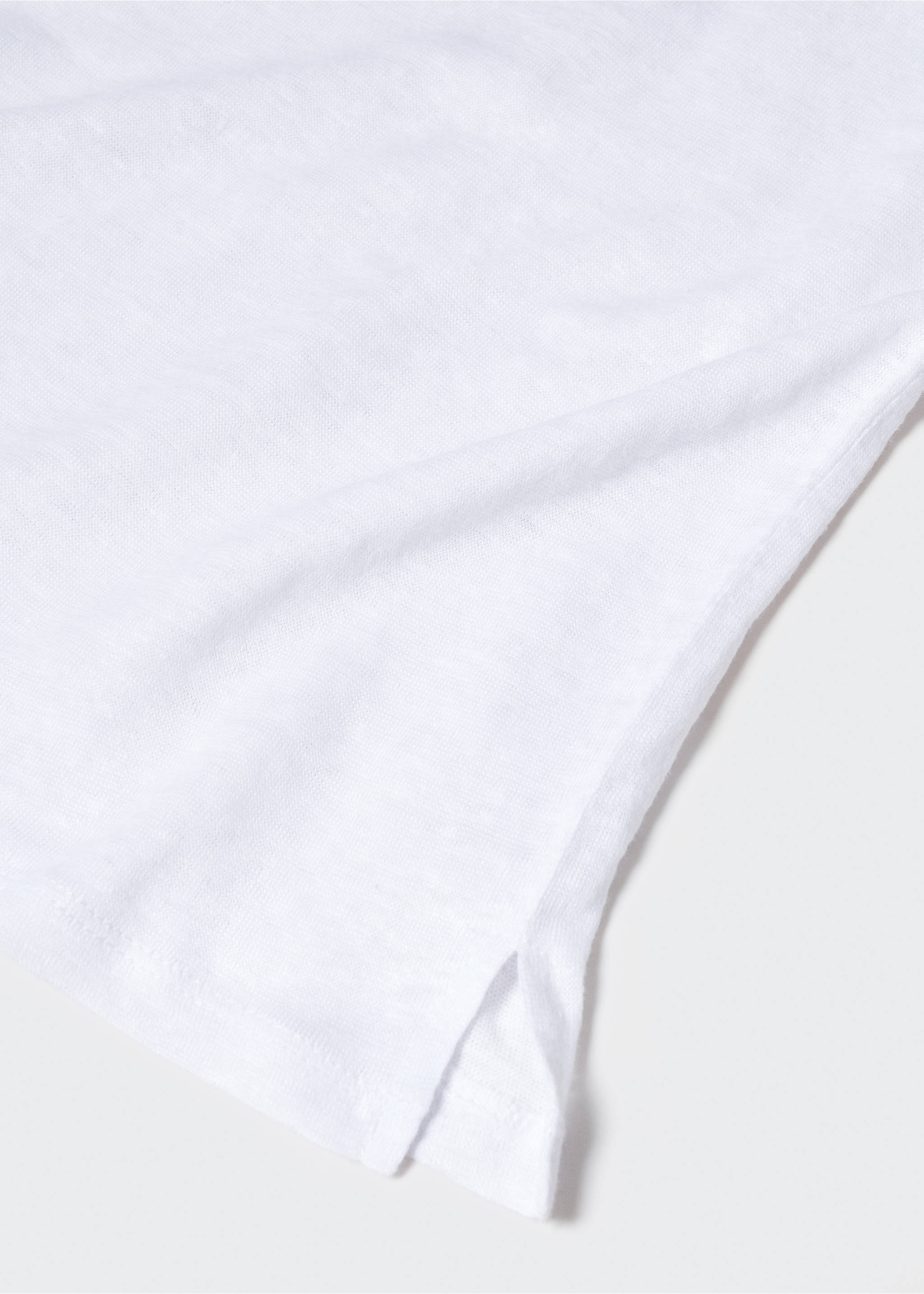 Oversized linen t-shirt - Details of the article 8, White. Ref: 57050262-00.