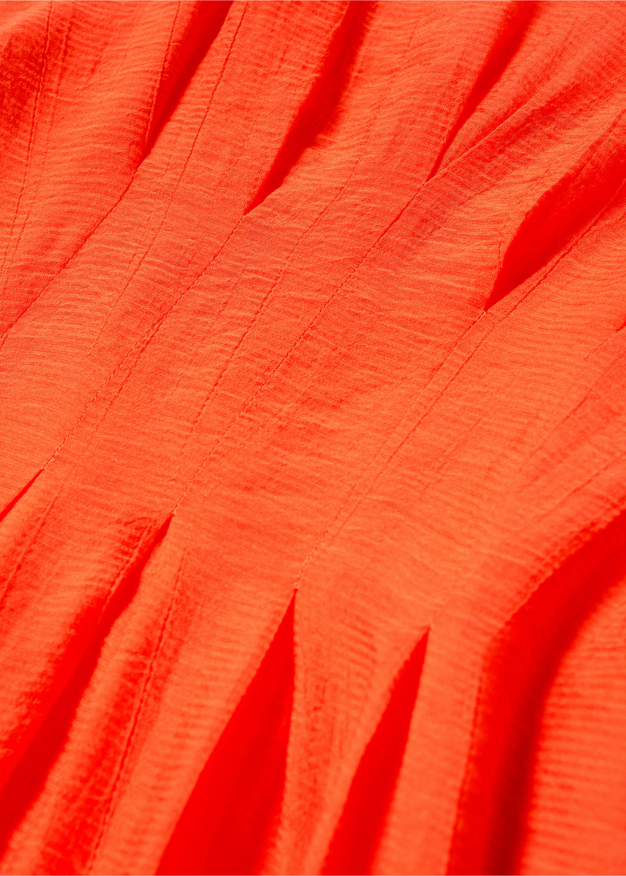 Spaghetti strap dress - Details of the article 8, Coral Red. Ref: 57050276-00.