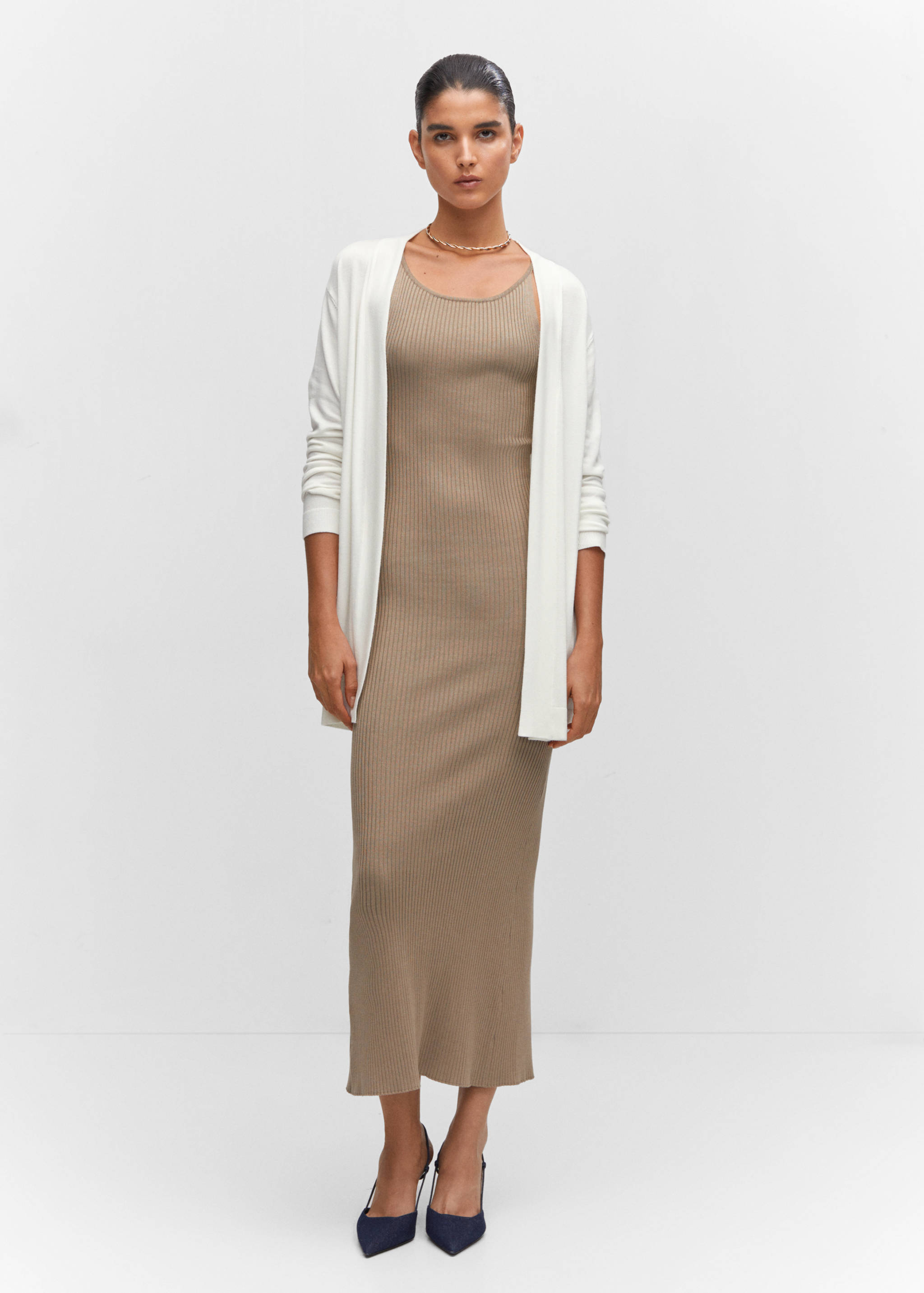 Fine-knit cardigan - General plane