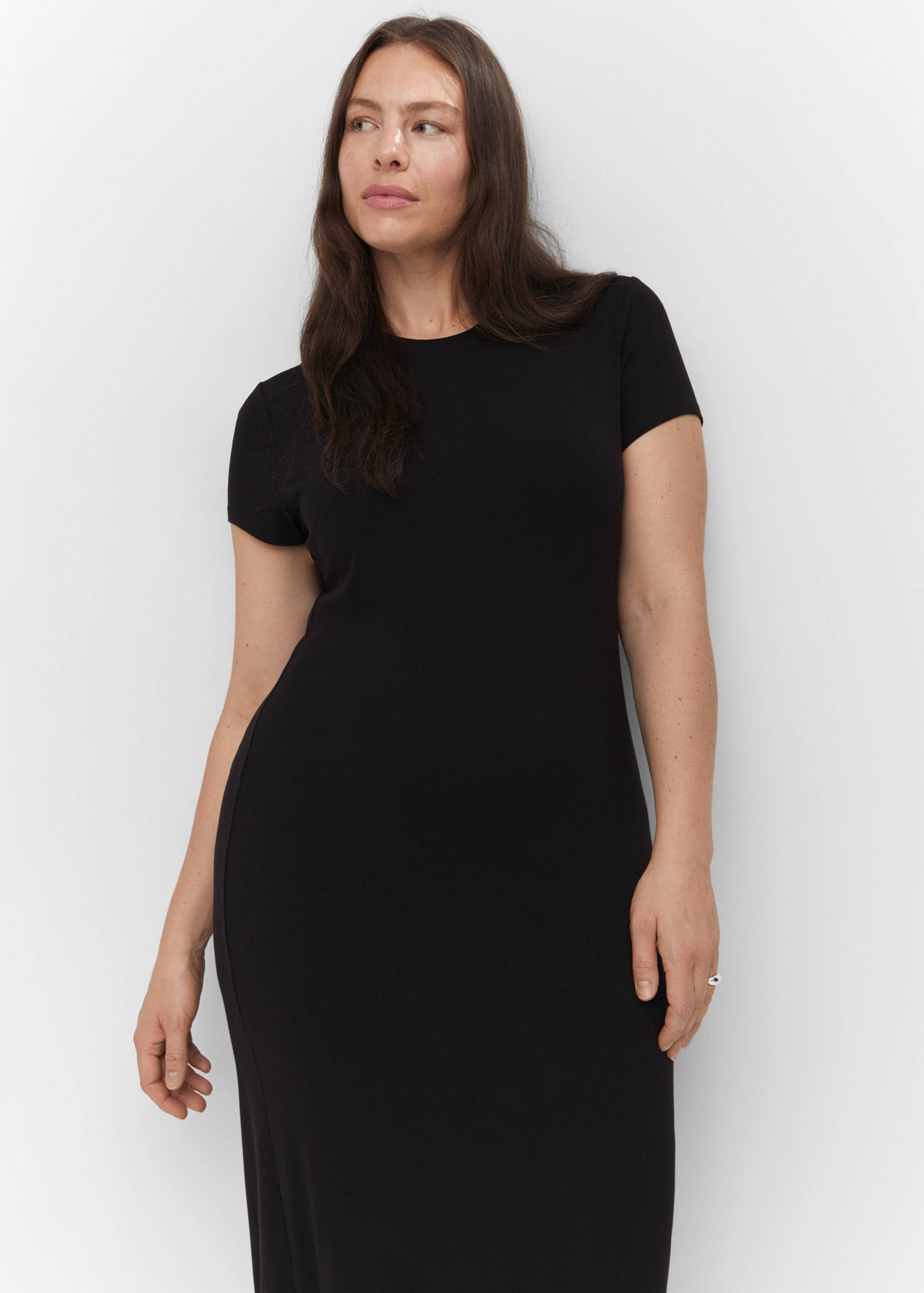 Midi-dress with slit - Details of the article 4