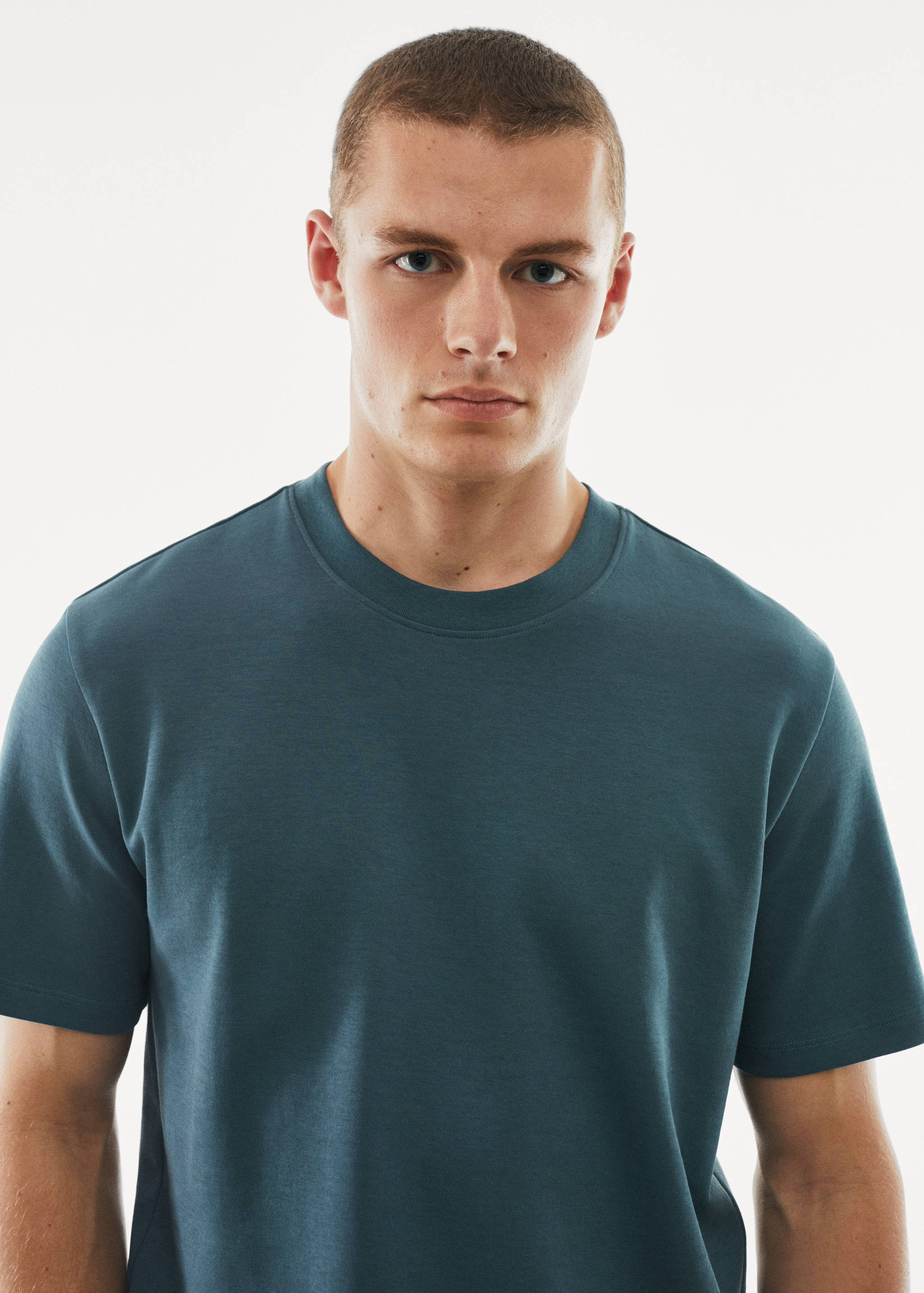 Breathable cotton t-shirt - Details of the article 1