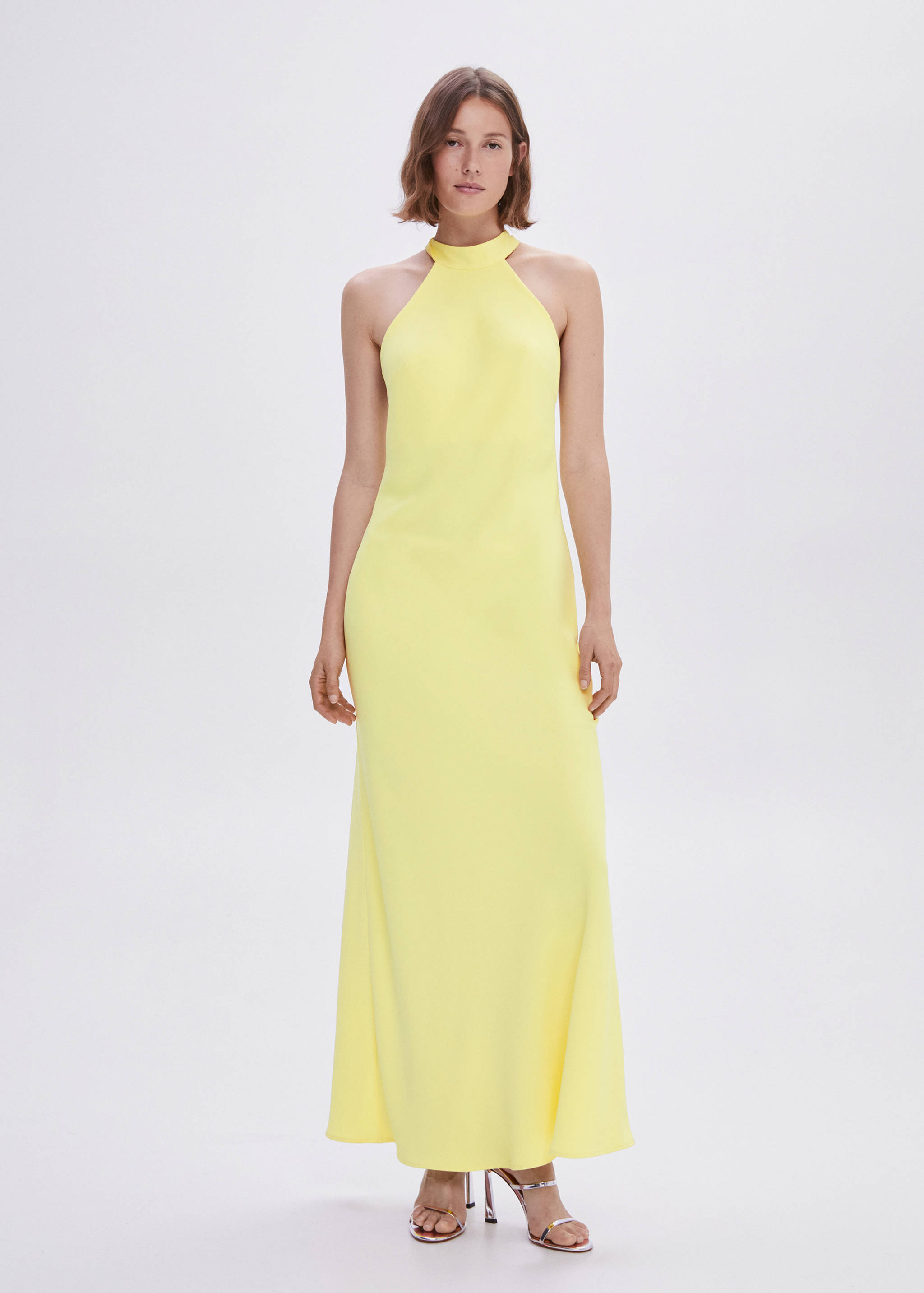 Halter-neck open-back dress - General plane