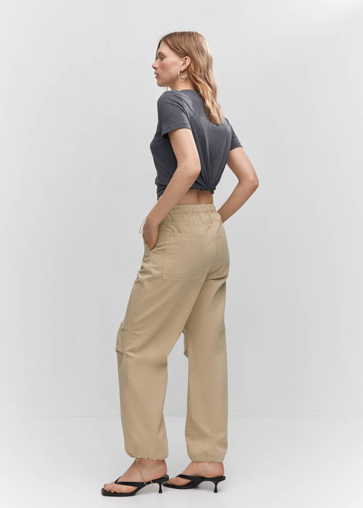 Parachute trousers — Sand