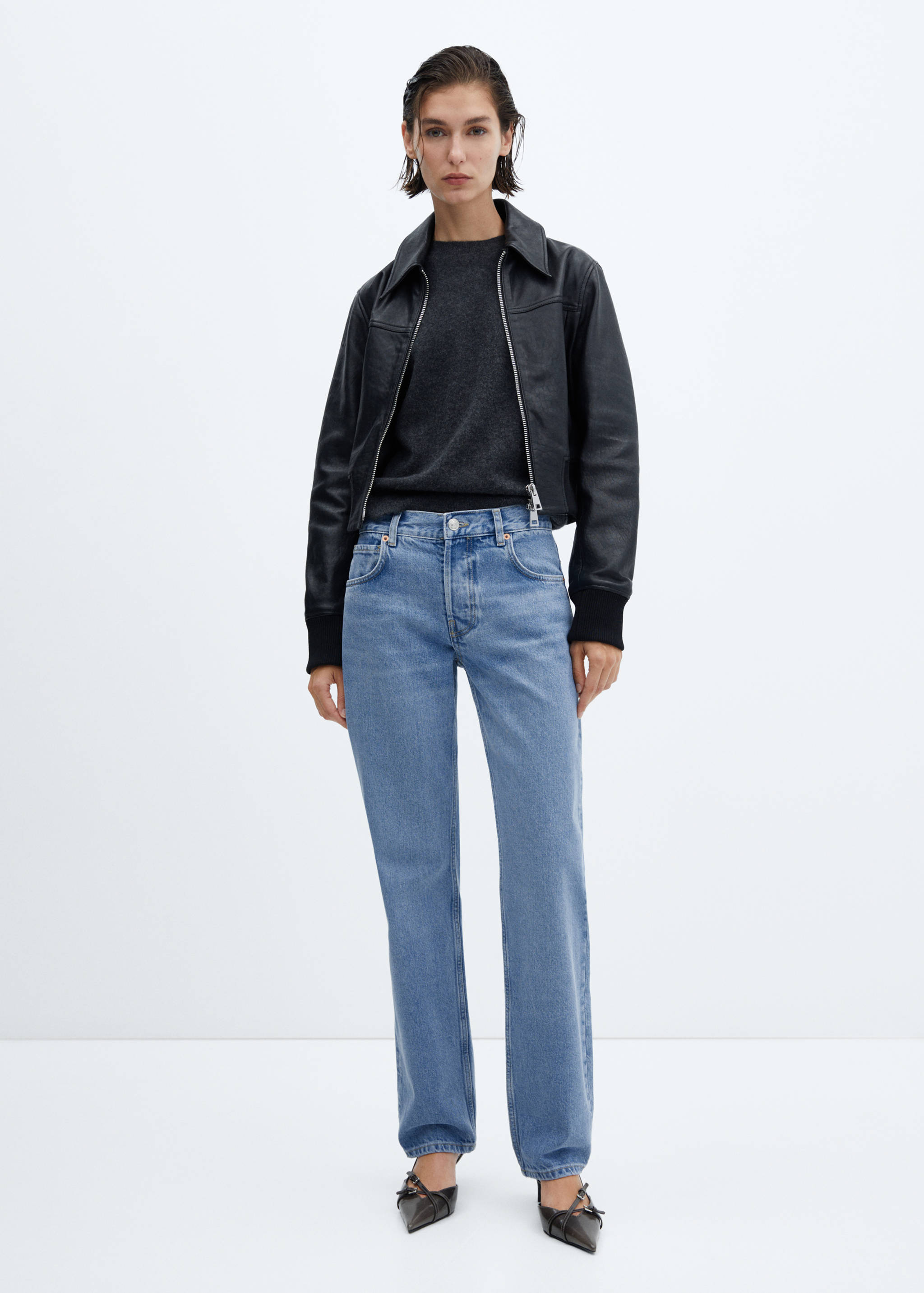 Jeans rectos tiro medio - Plano general