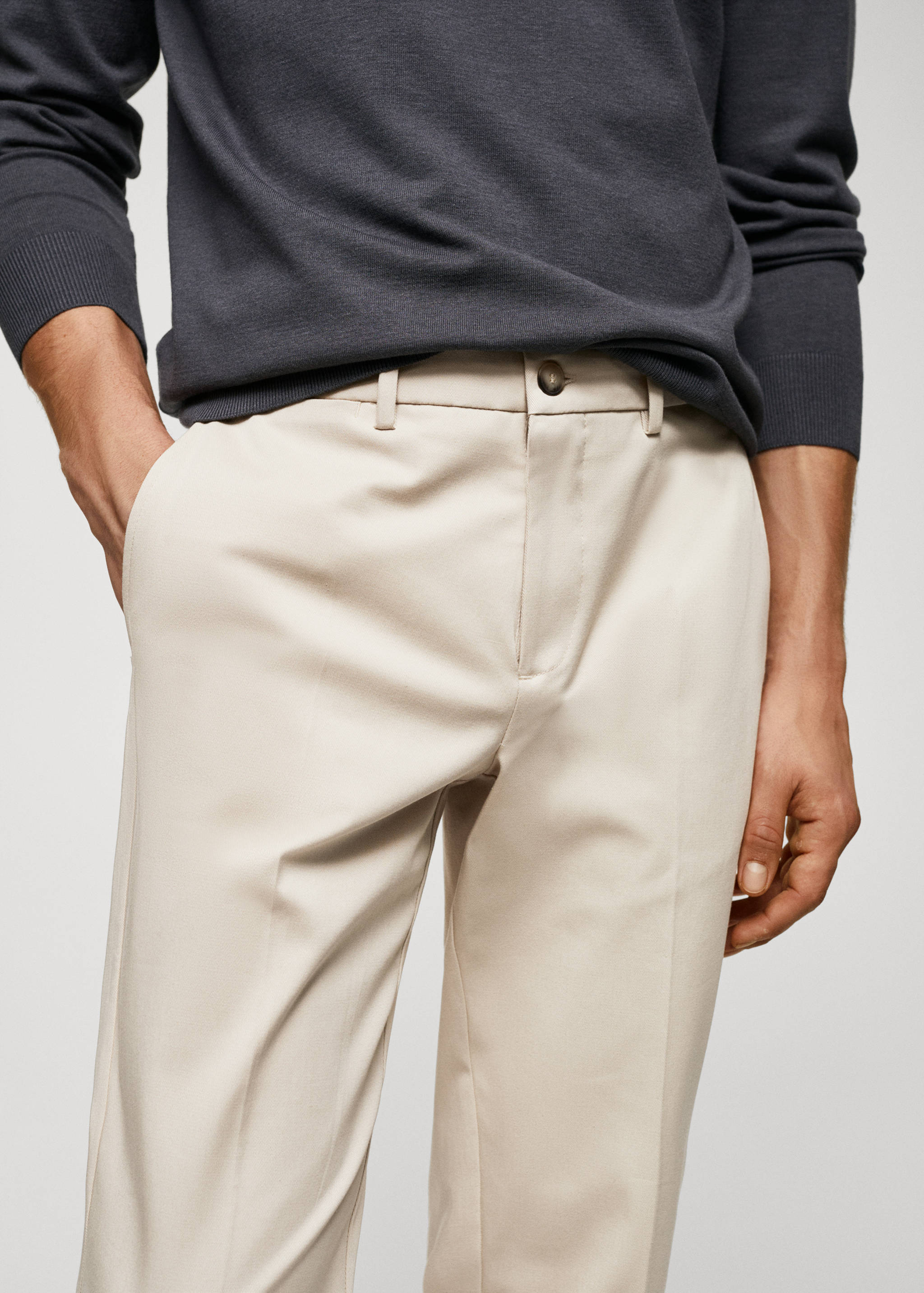 Slim fit chino trousers - Details of the article 1