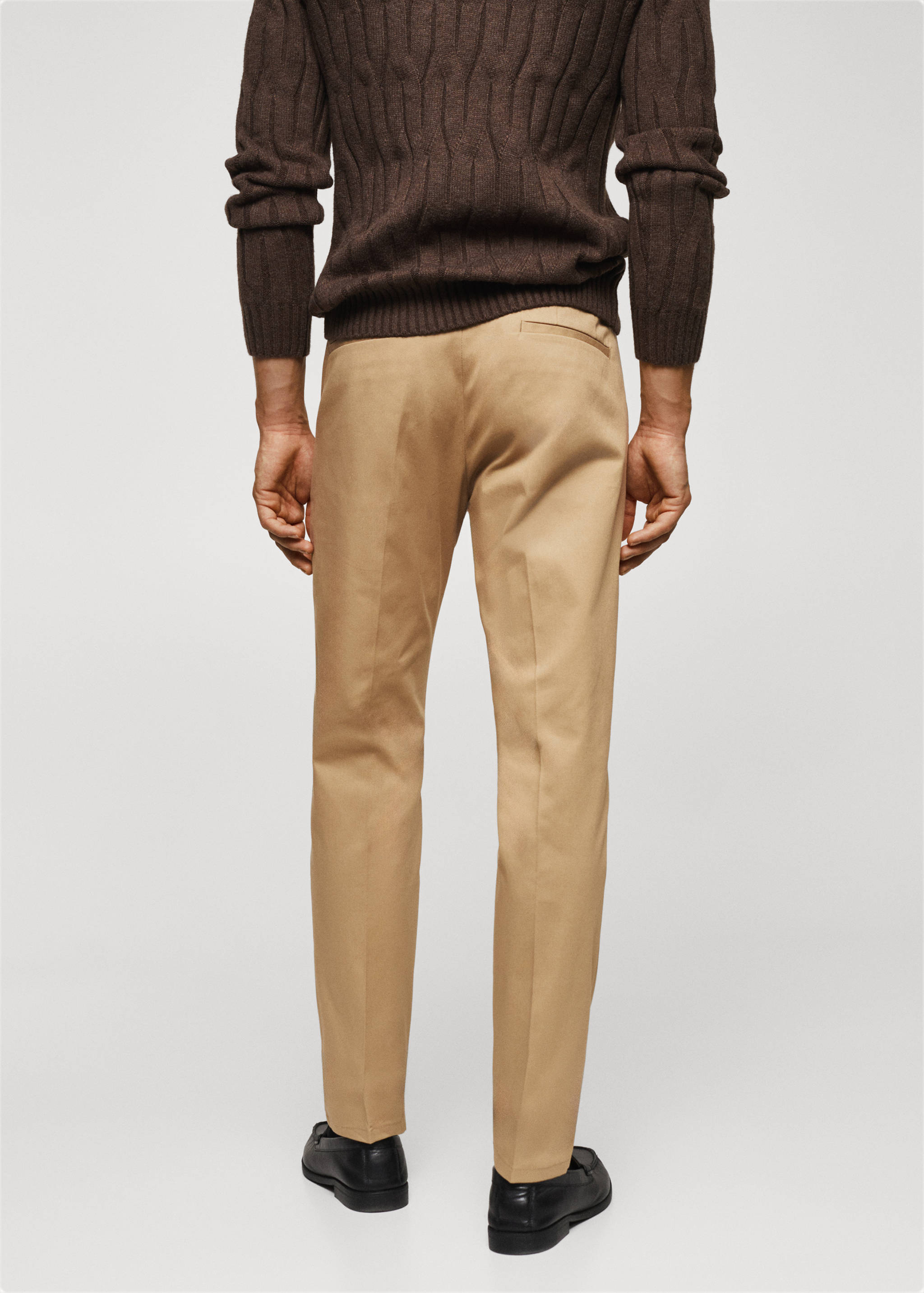 Slim fit chino trousers - Reverse of the article