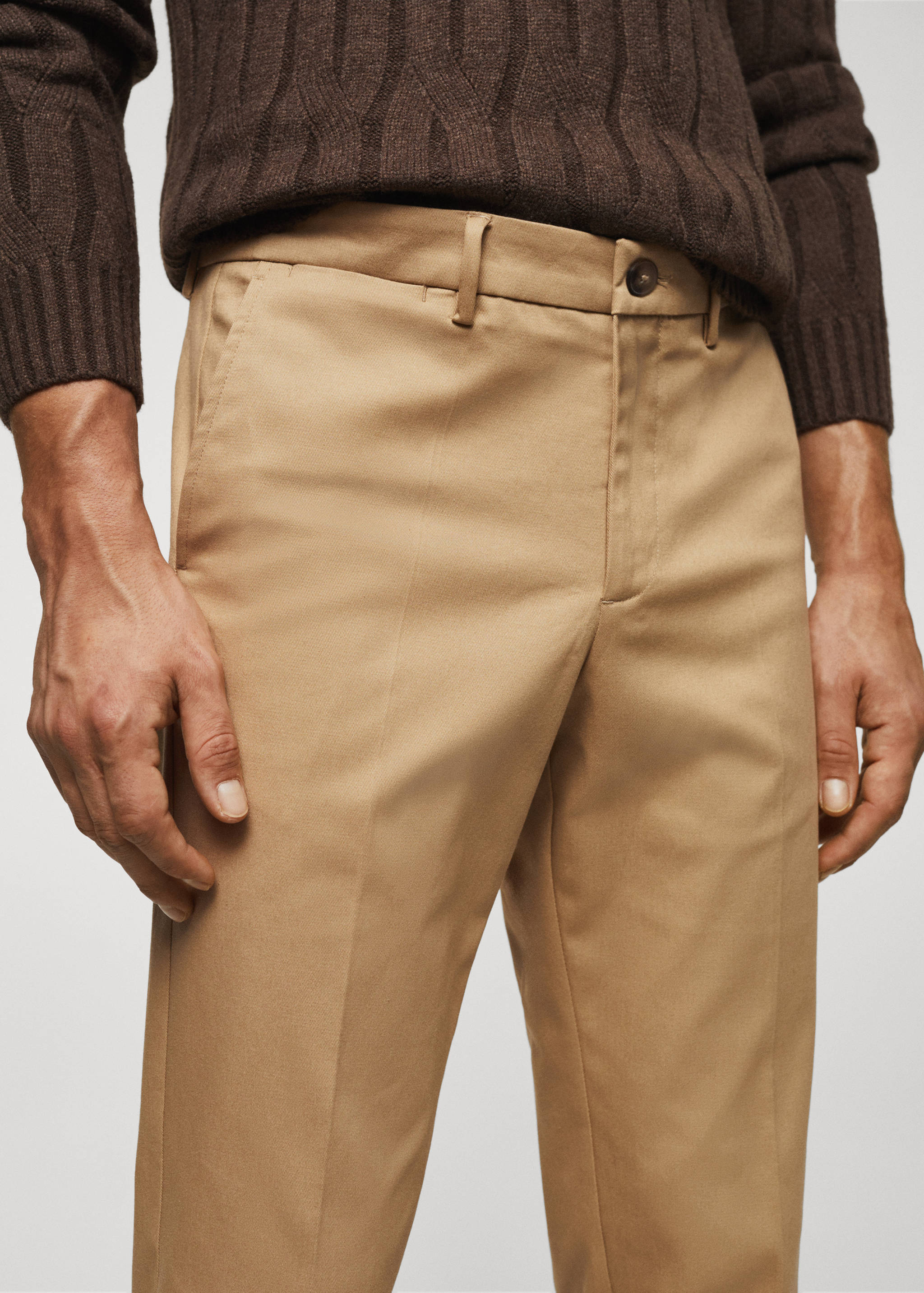 Slim fit chino trousers - Details of the article 1