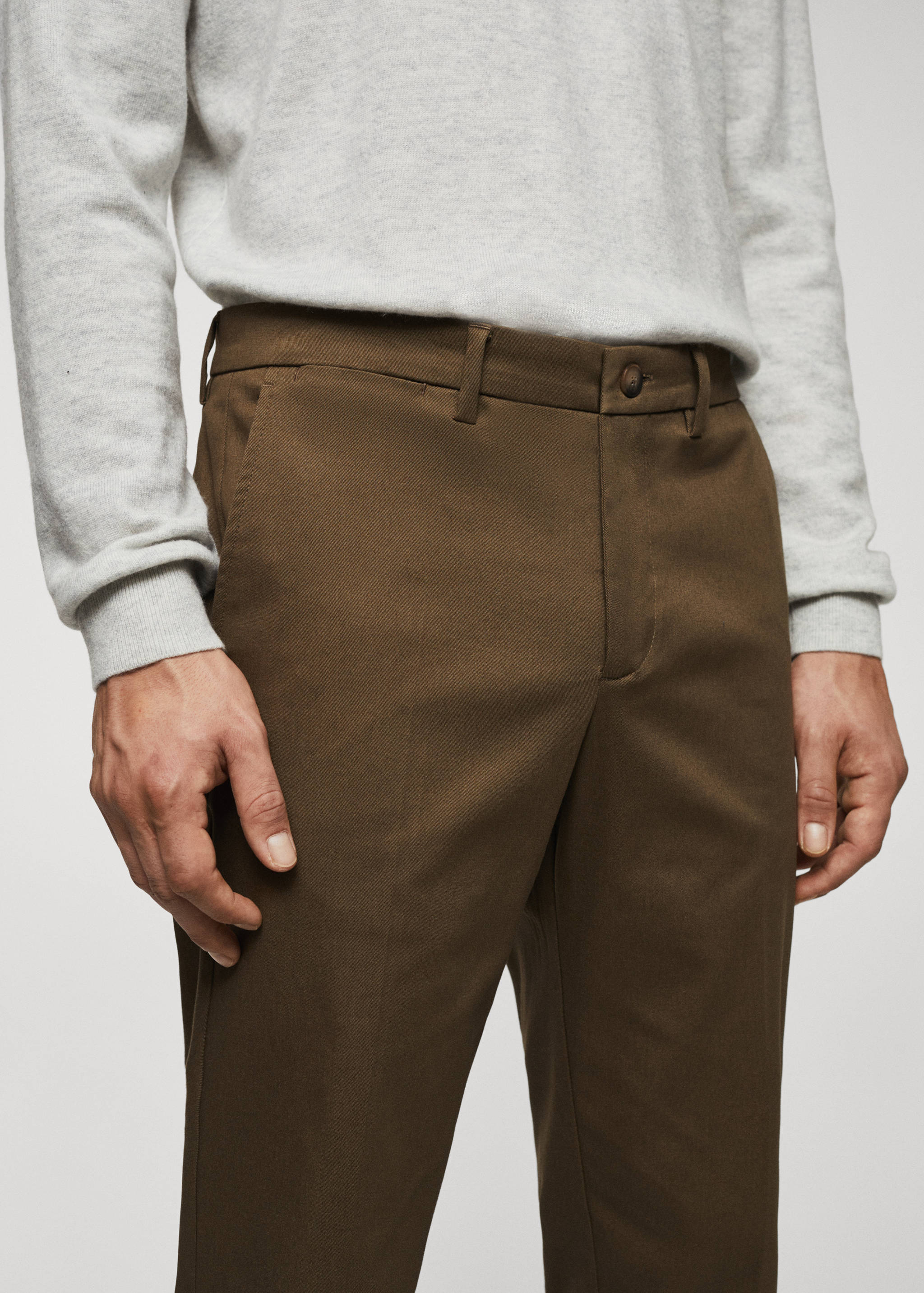 Slim fit chino trousers - Details of the article 1