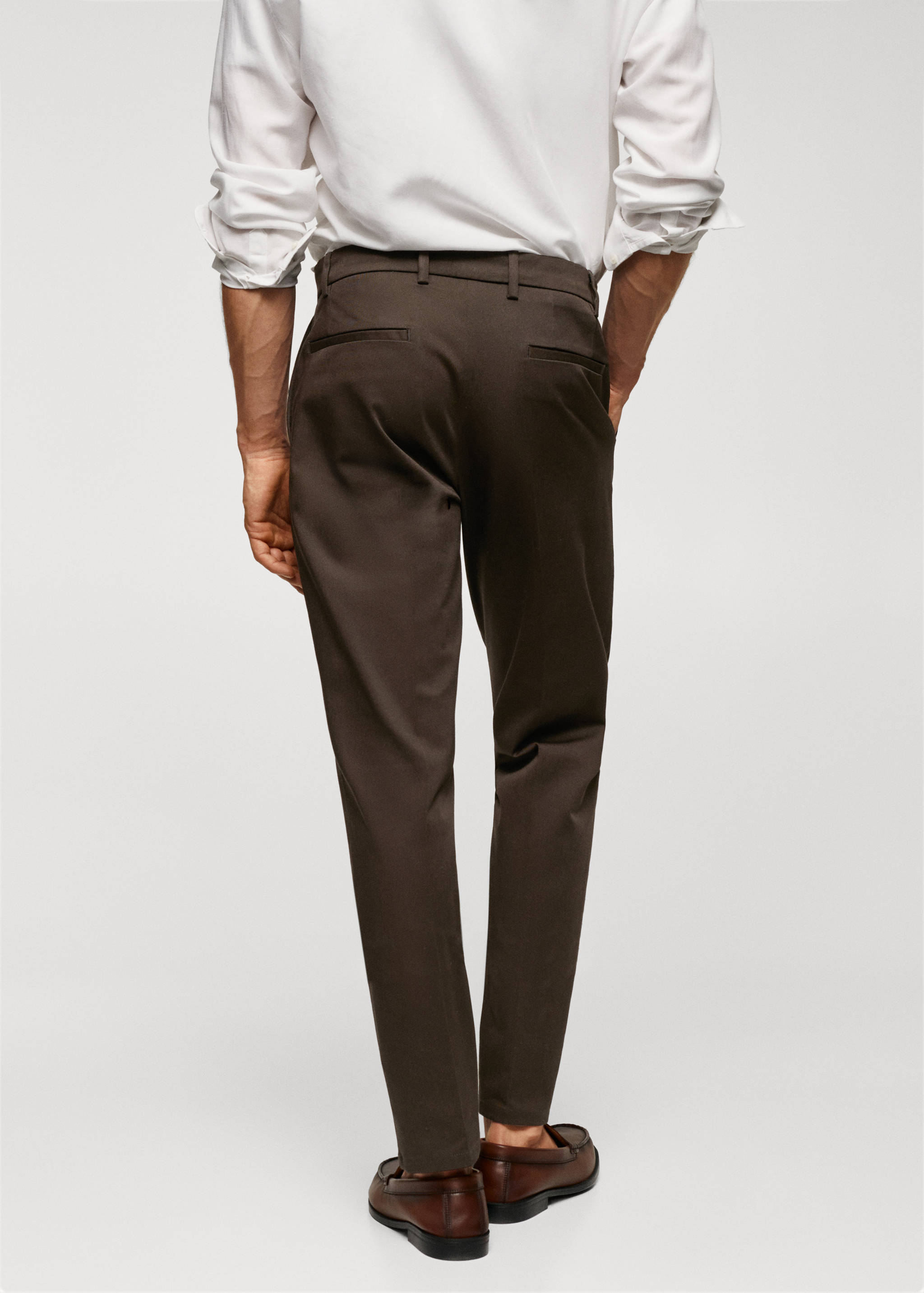 Slim fit chino trousers - Reverse of the article