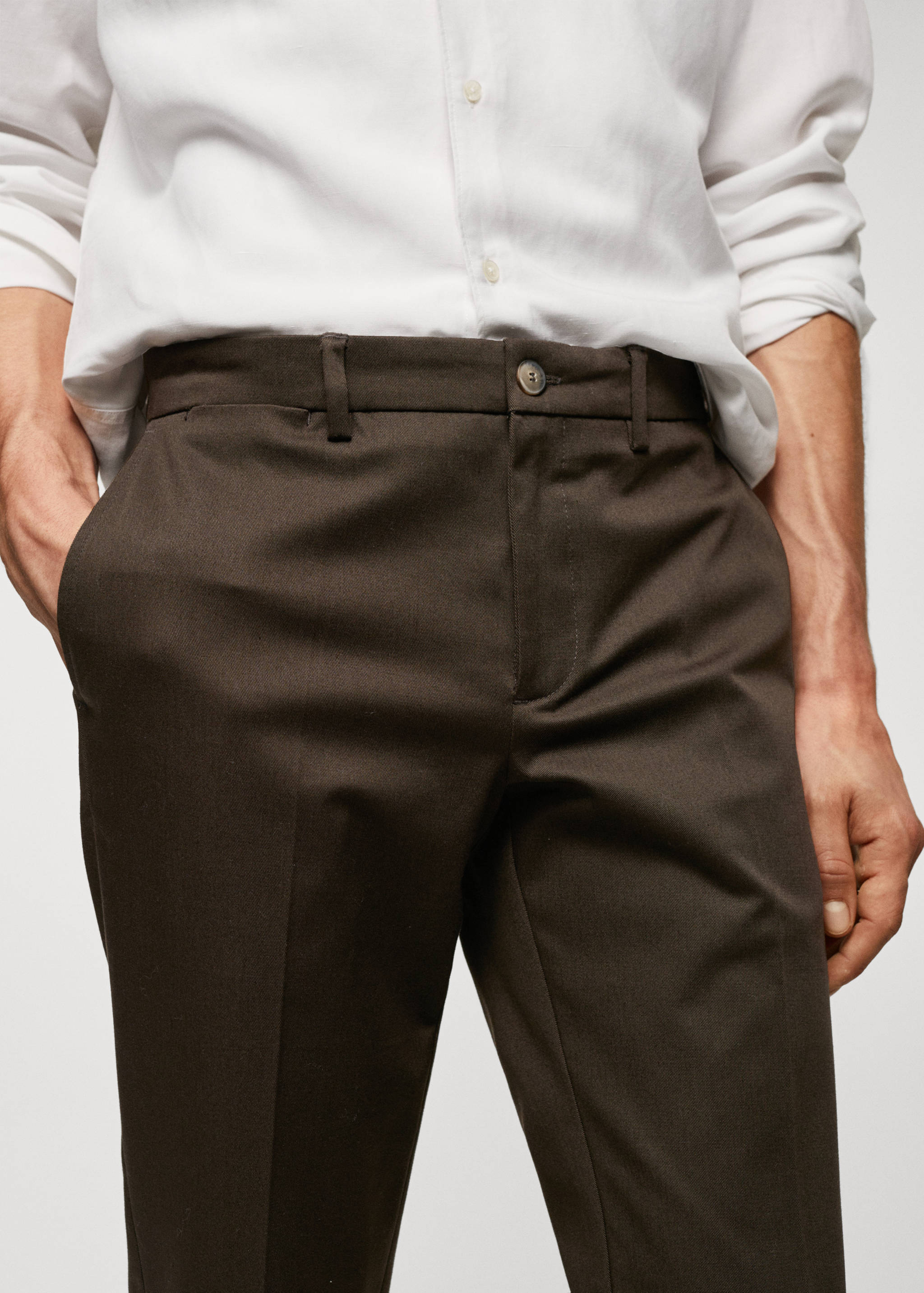 Slim fit chino trousers - Details of the article 1