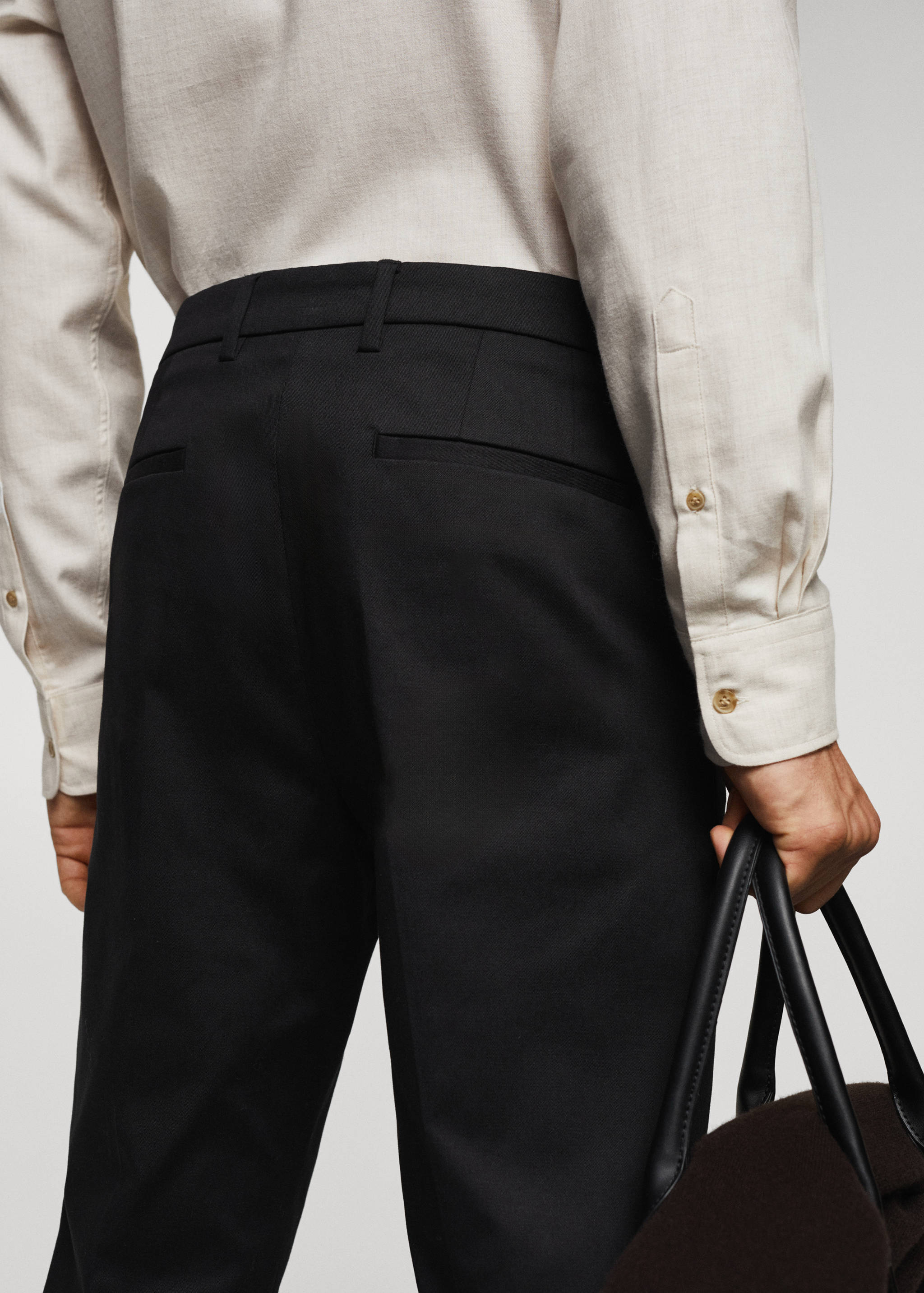 Slim fit chino trousers - Details of the article 4