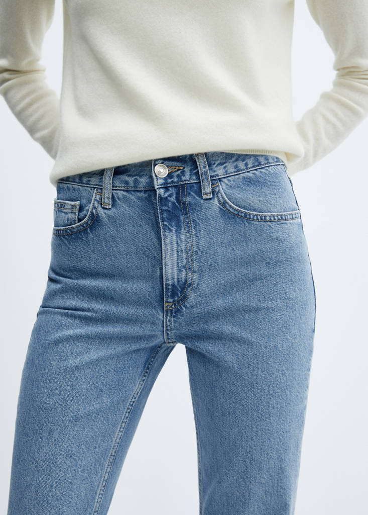 Mid-rise straight jeans — Medium Blue