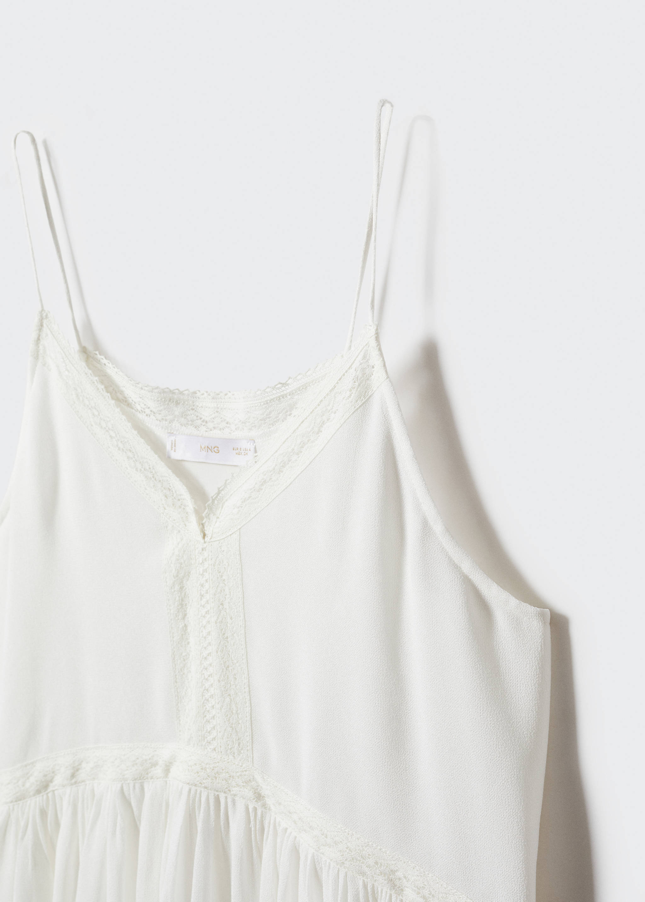 Semitransparante jurk met borduursel - Detail van het artikel 8