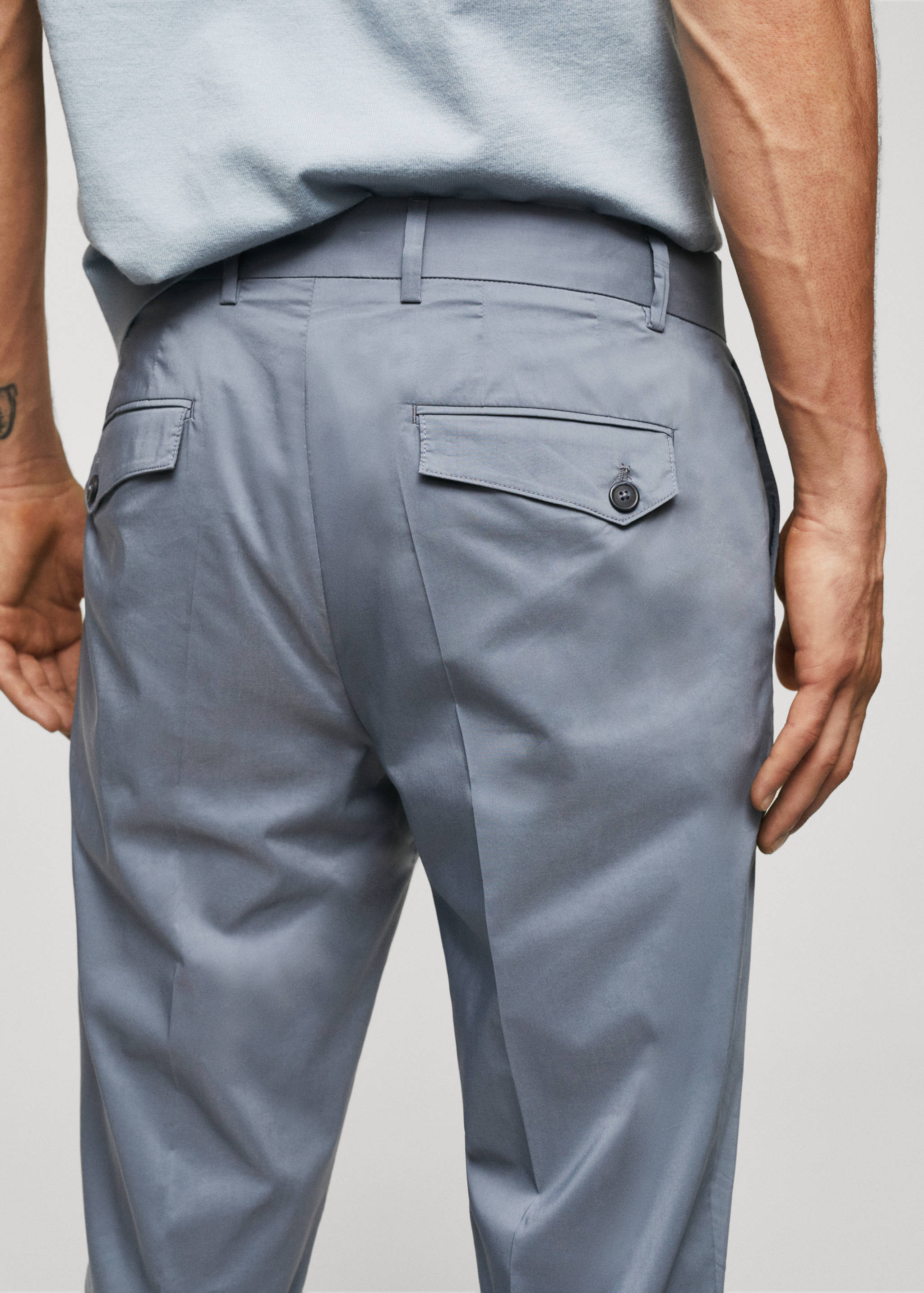 Lightweight cotton trousers - Details of the article 6