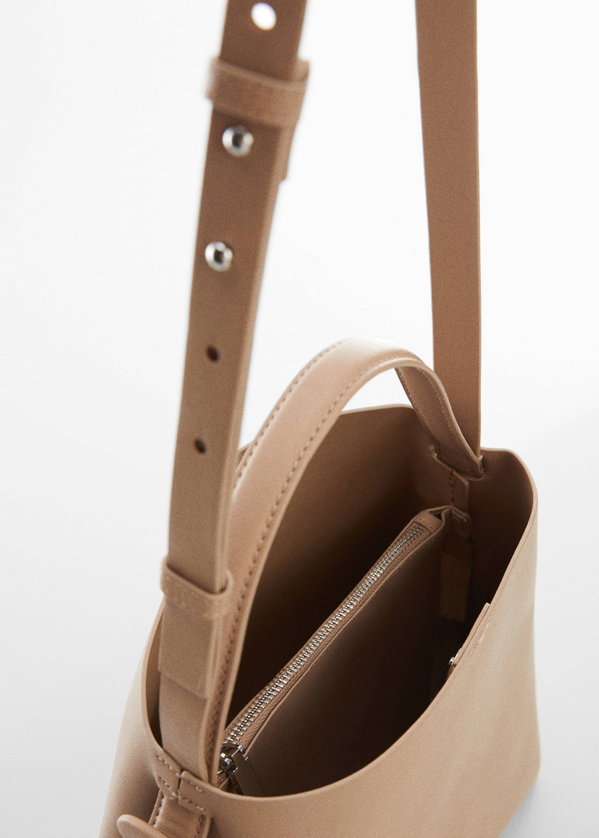 Shopper bag with buckle - Details of the article 1