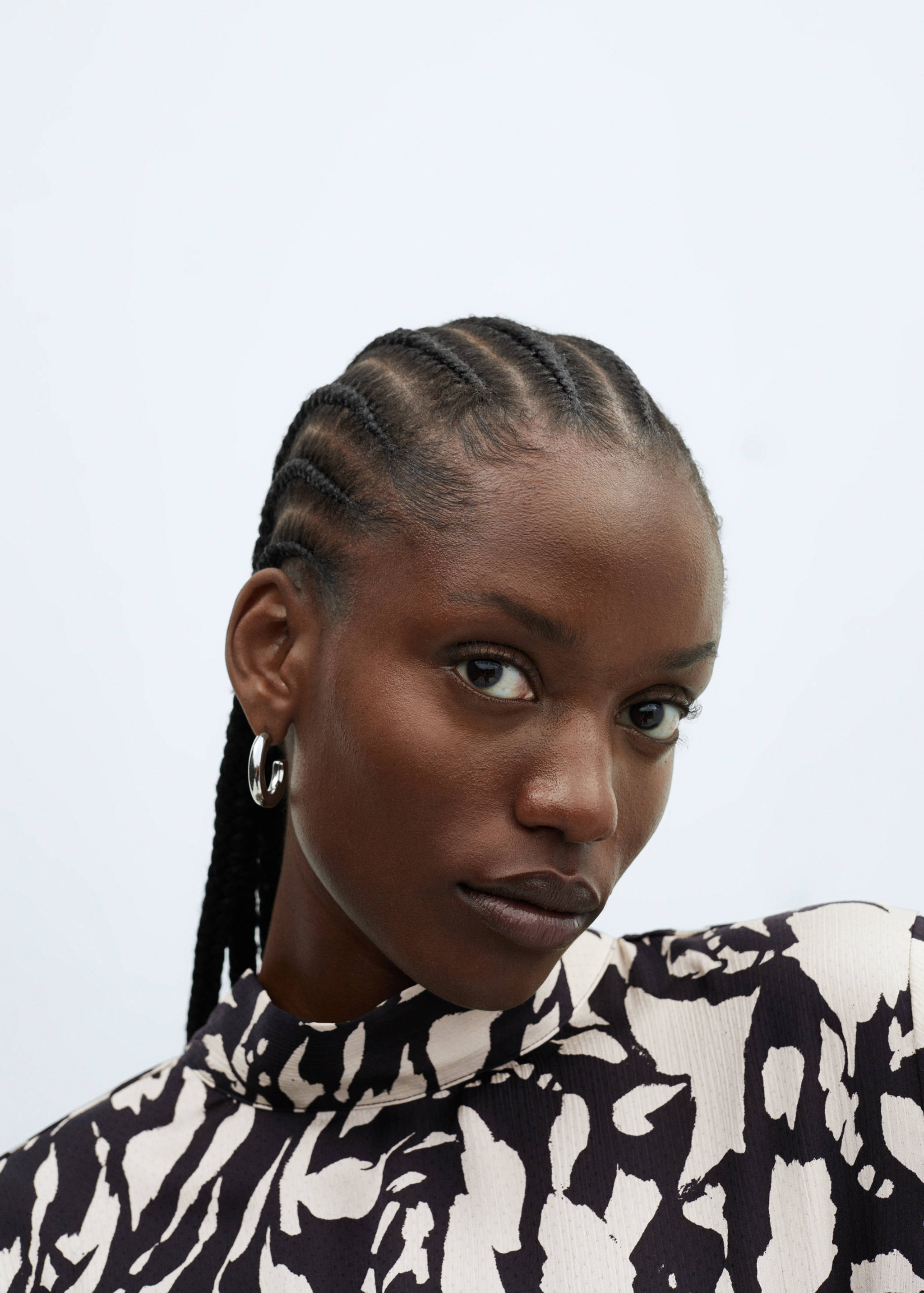 Blusa cuello alto lazo - Detalle del artículo 4