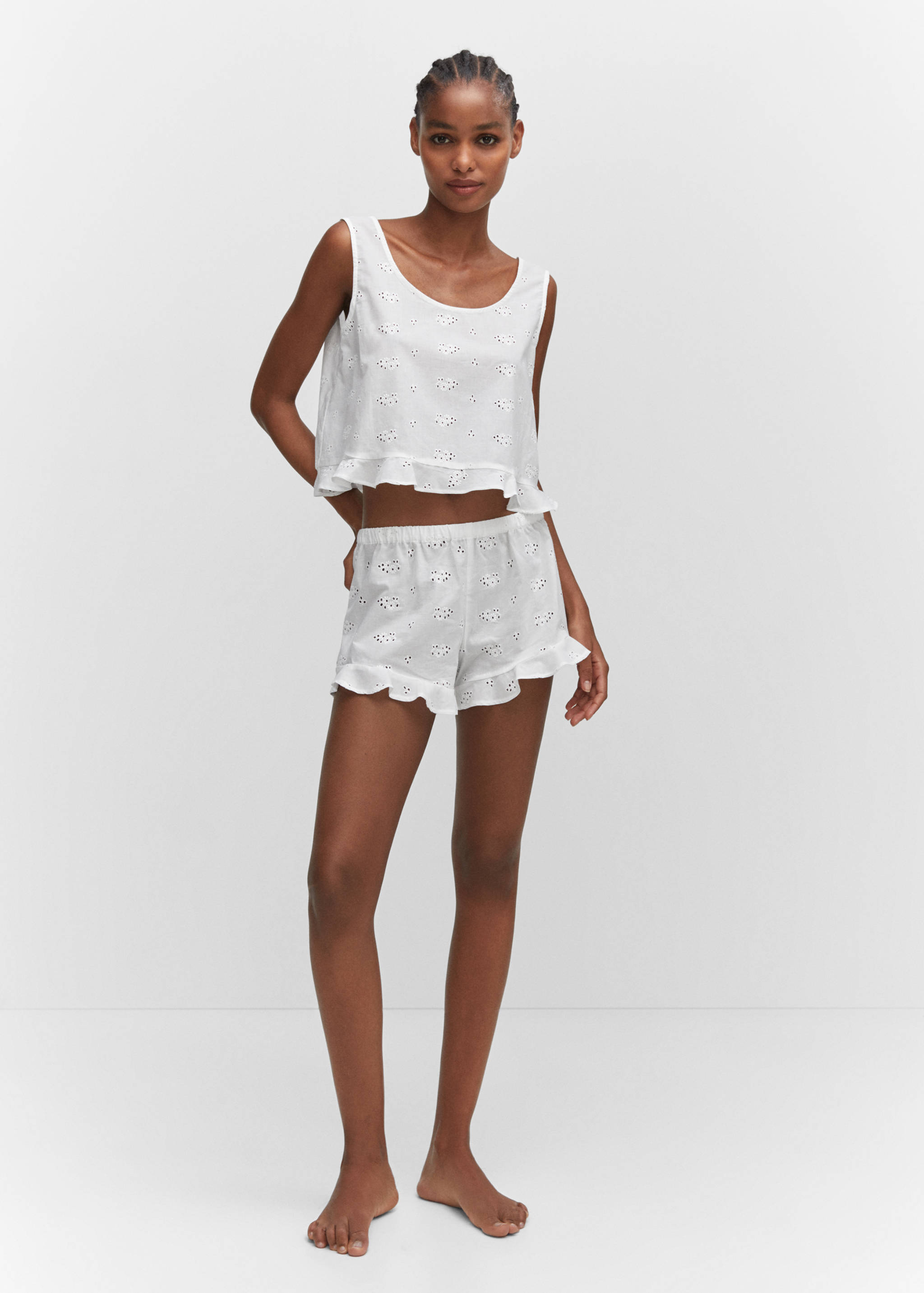 Пижамные шорты с ажурными деталями - Общий план