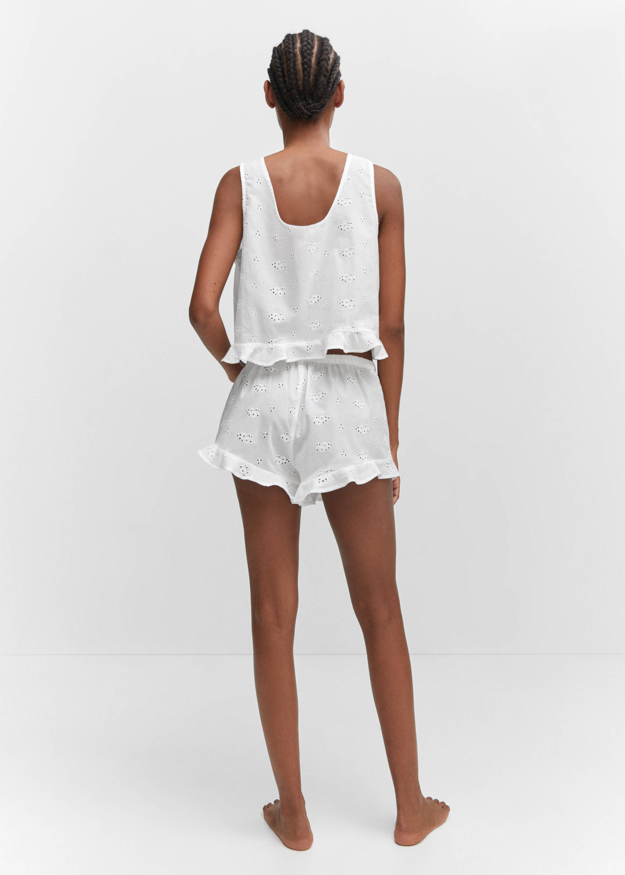 Пижамные шорты с ажурными деталями - Обратная сторона изделия