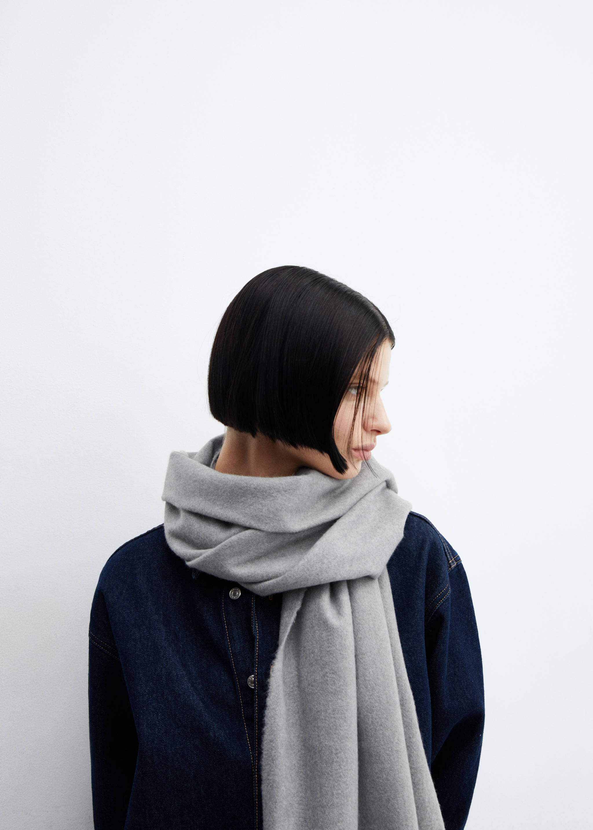 Fringed edge scarf - Details of the article 9