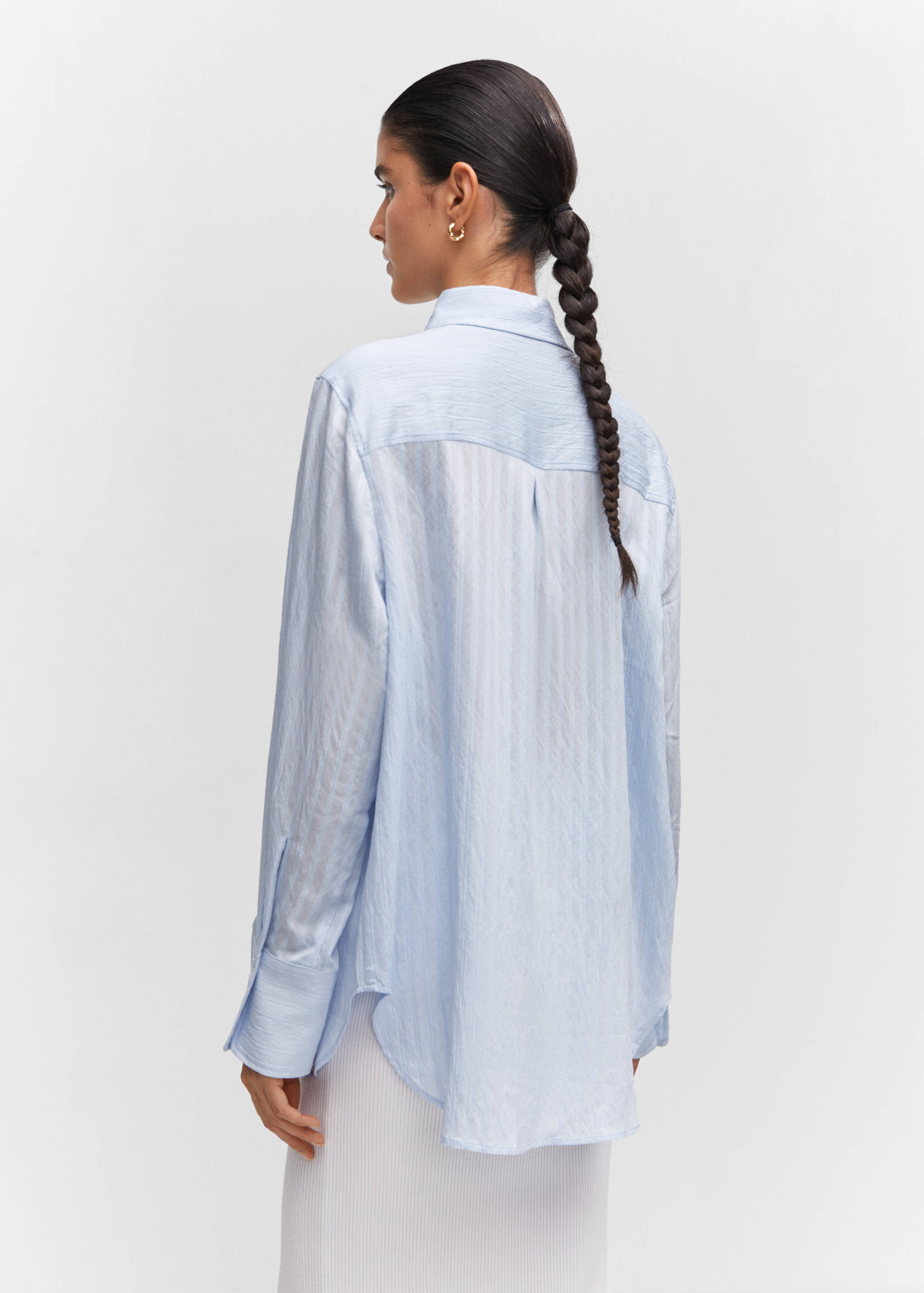 Embroidered cotton shirt - Reverse of the article